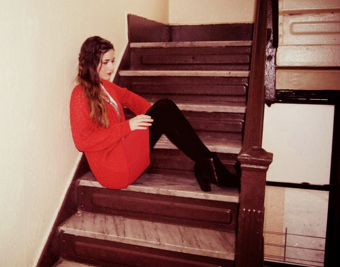 red monochrome and silver mesh necklace - Louboutins and Love Fashion Blog