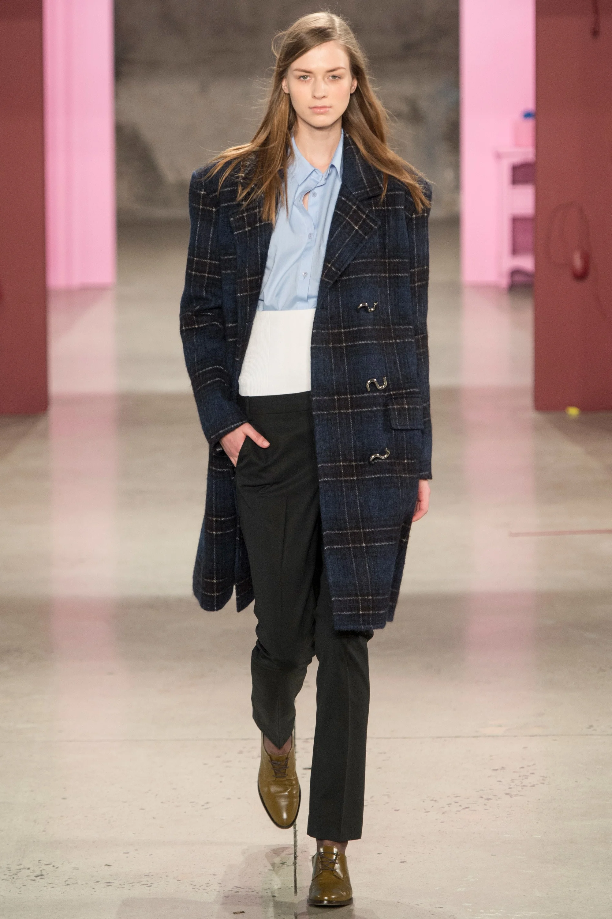 10 Best Statement Coats From The Fall 2017 Runway Esther Santer