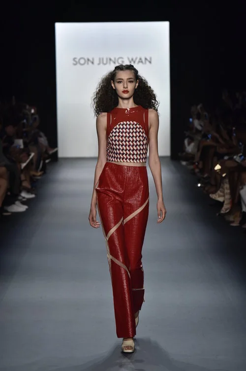 Son Jung Wan Fashion Show Spring/Summer 2017