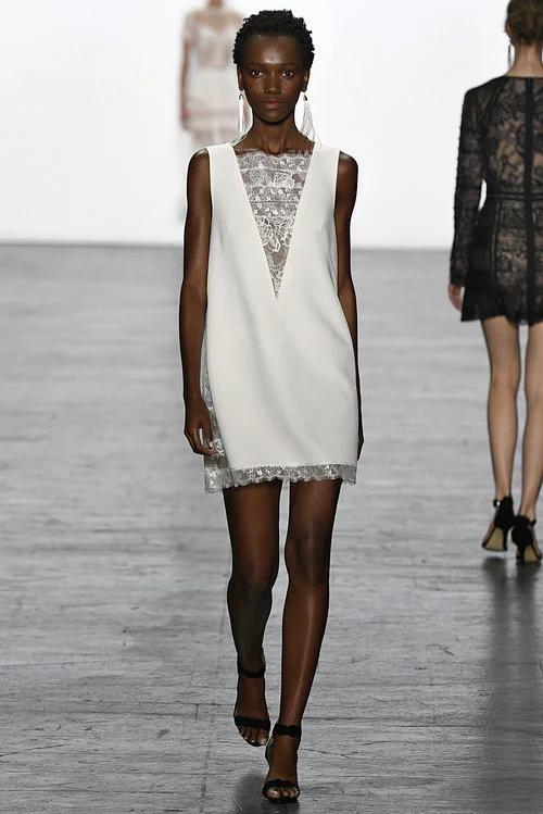 Tadashi Shoji Fashion Show Spring/Summer 2017