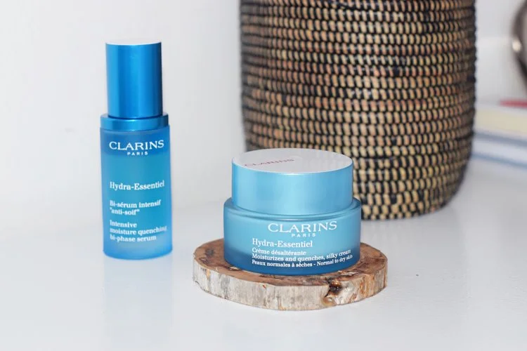 Goodbye Thirsty Skin // Clarins Serum and Moisturizer 