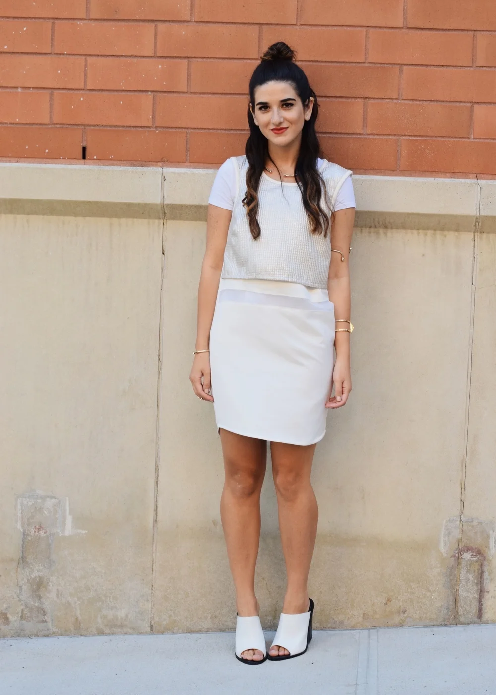 All White Look // Gold Jewelry  