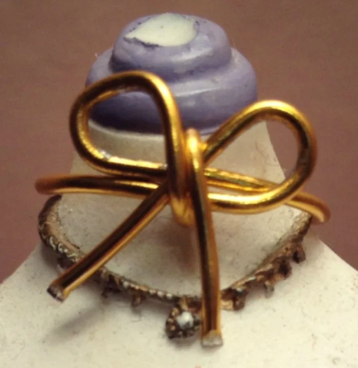 DIY Bow Ring Tutorial: Kate Spade Inspired
