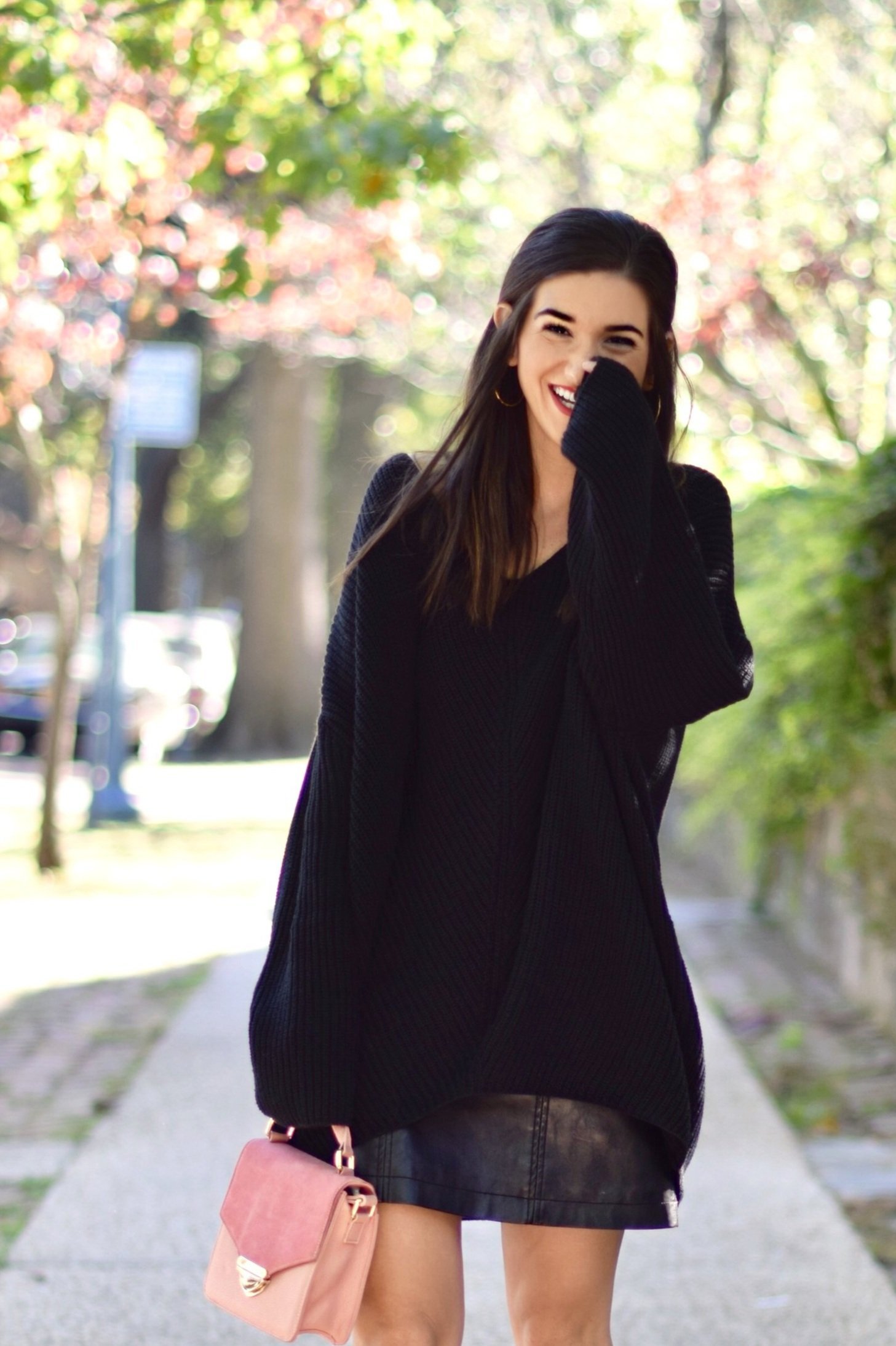 Motion Oversized Sweater - Black - Ryderwear