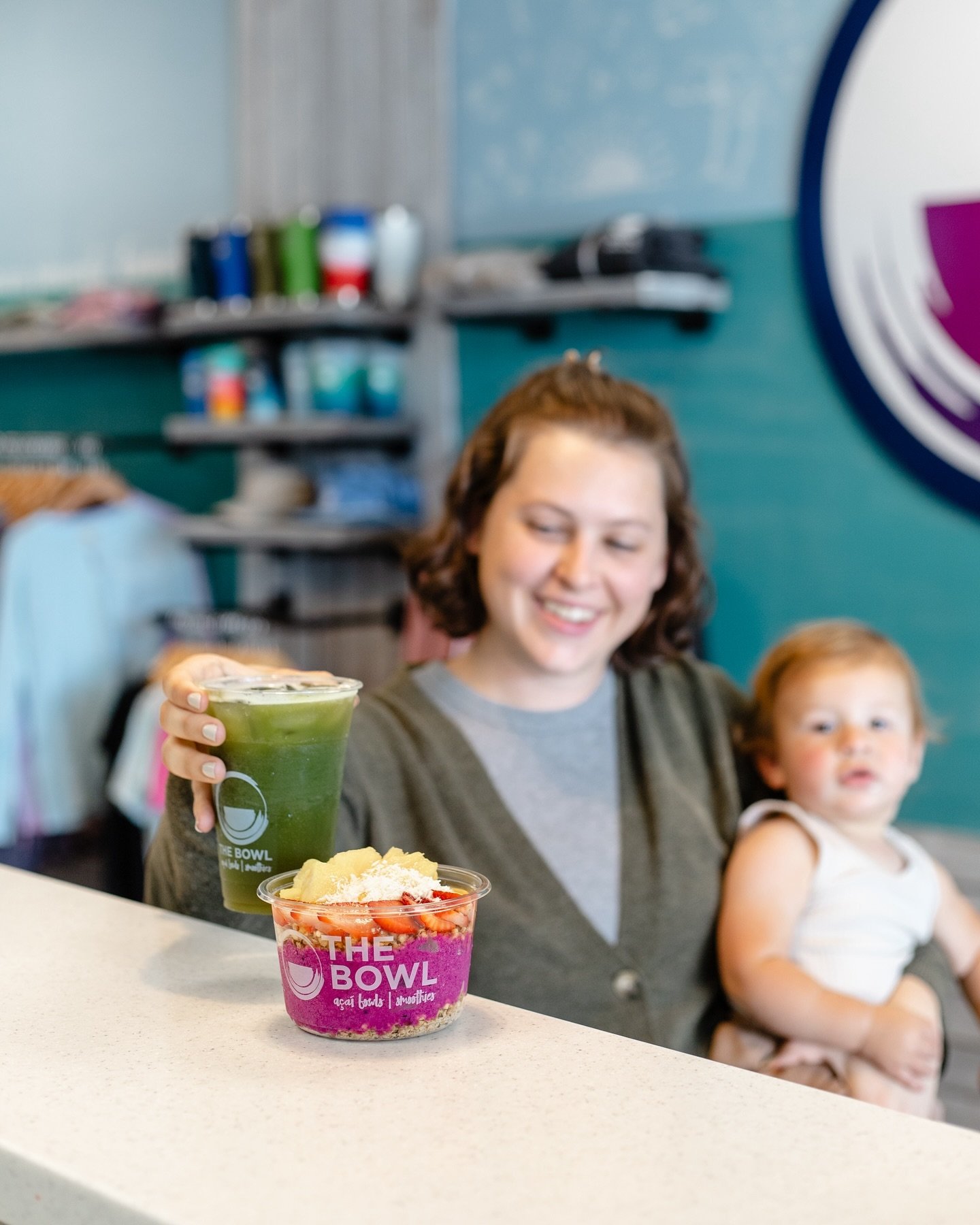 Mamas love matcha 💚🍵 But you don&rsquo;t have to be a mom to get $1 off our matchas this month!!! 

✨ Matcha latte
✨ Lavender 
✨ Lemonade 
✨ Cinnalatte 
✨ Strawberry Hibiscus 

Send this to a matcha lover! 🤪 

#naplesflorida #swflfoodies #swflcoff