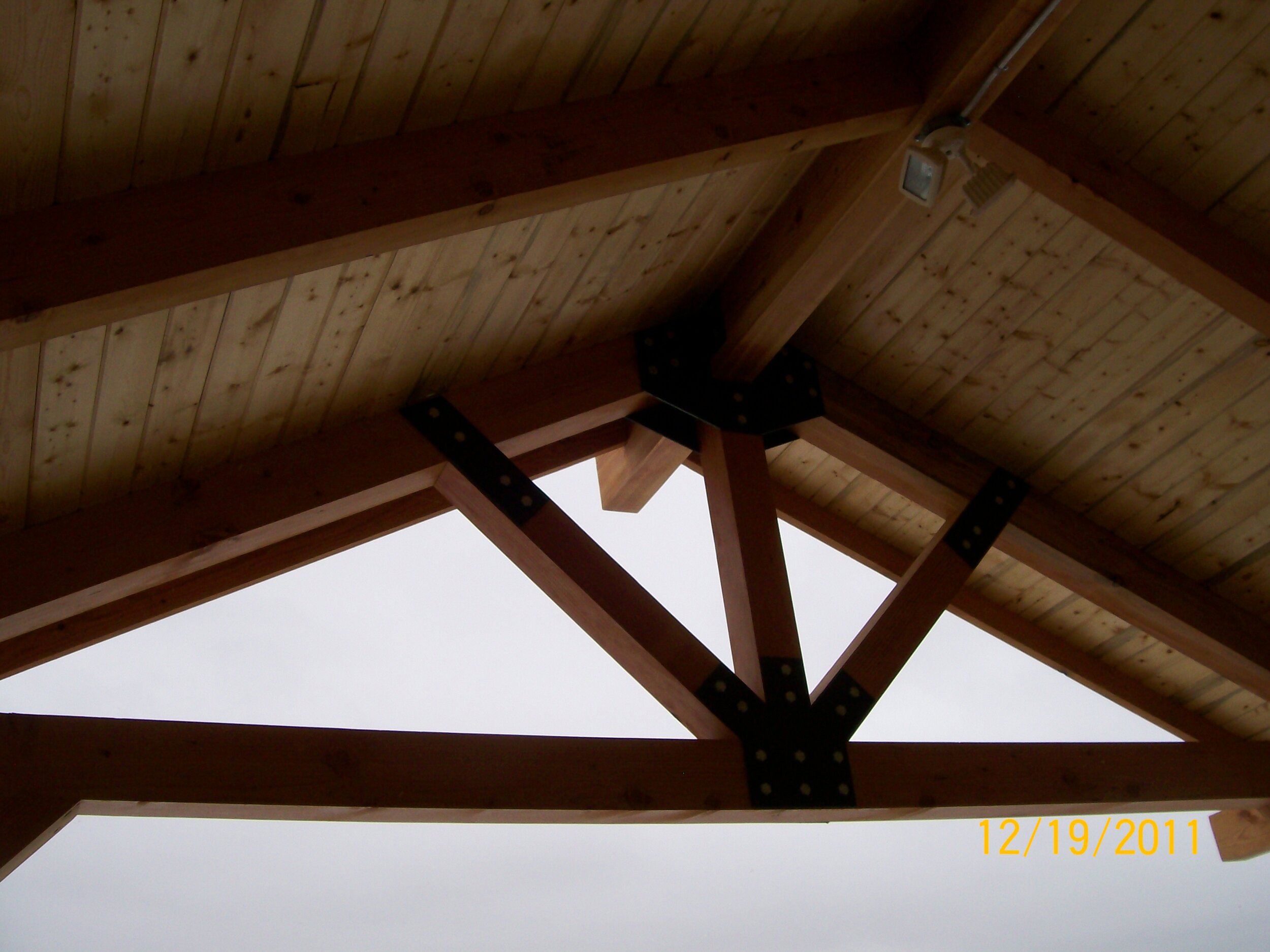 Heavey timber rafters (2).jpg