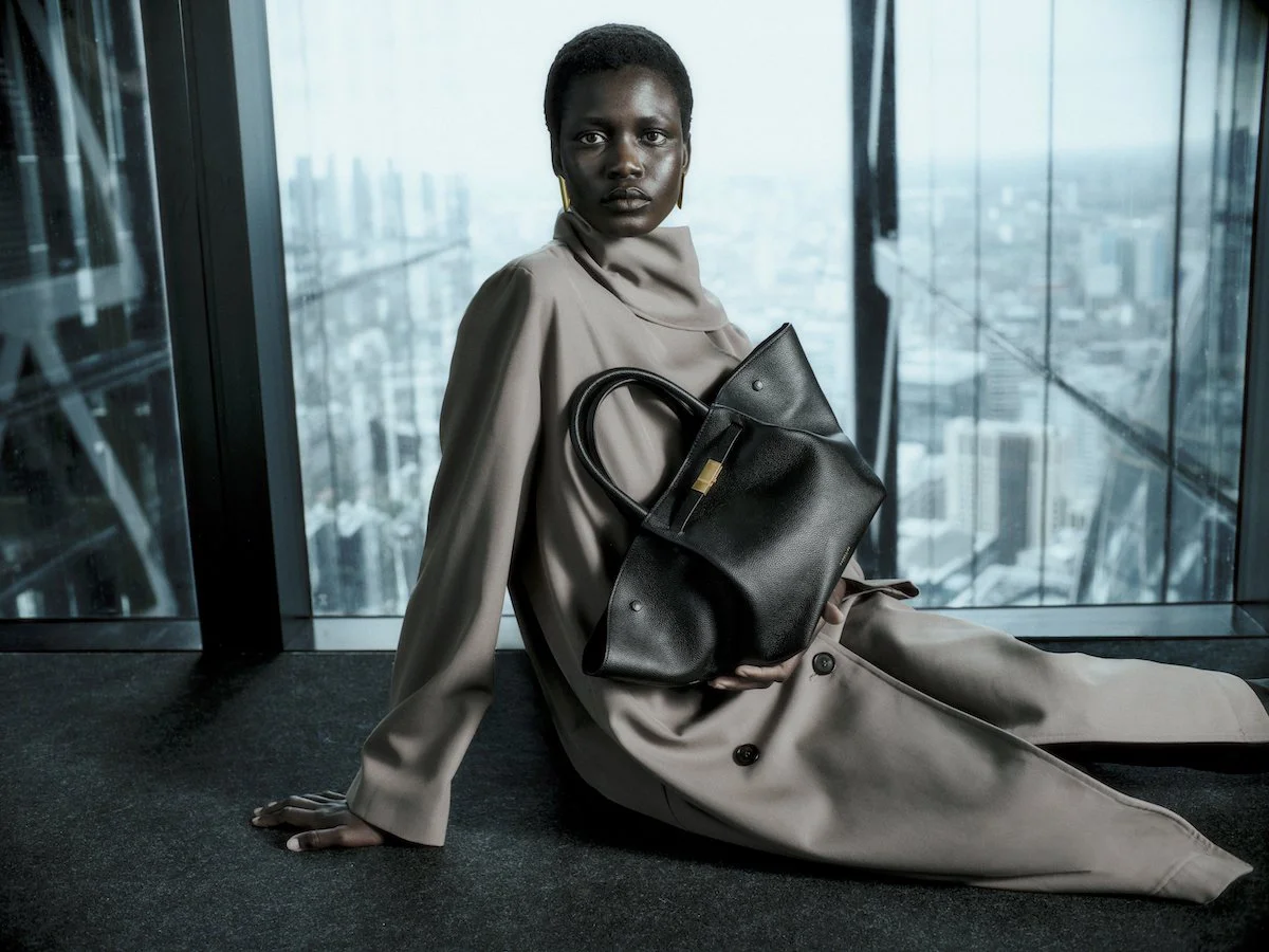 midi new york black small grain_PS25 campaign.jpg