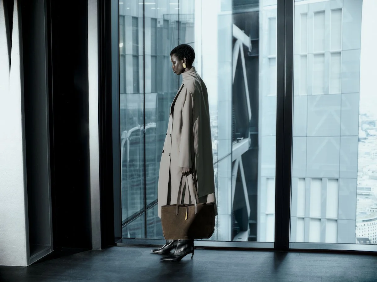 tokyo tote mocha suede and smooth_PS25 campaign.jpg