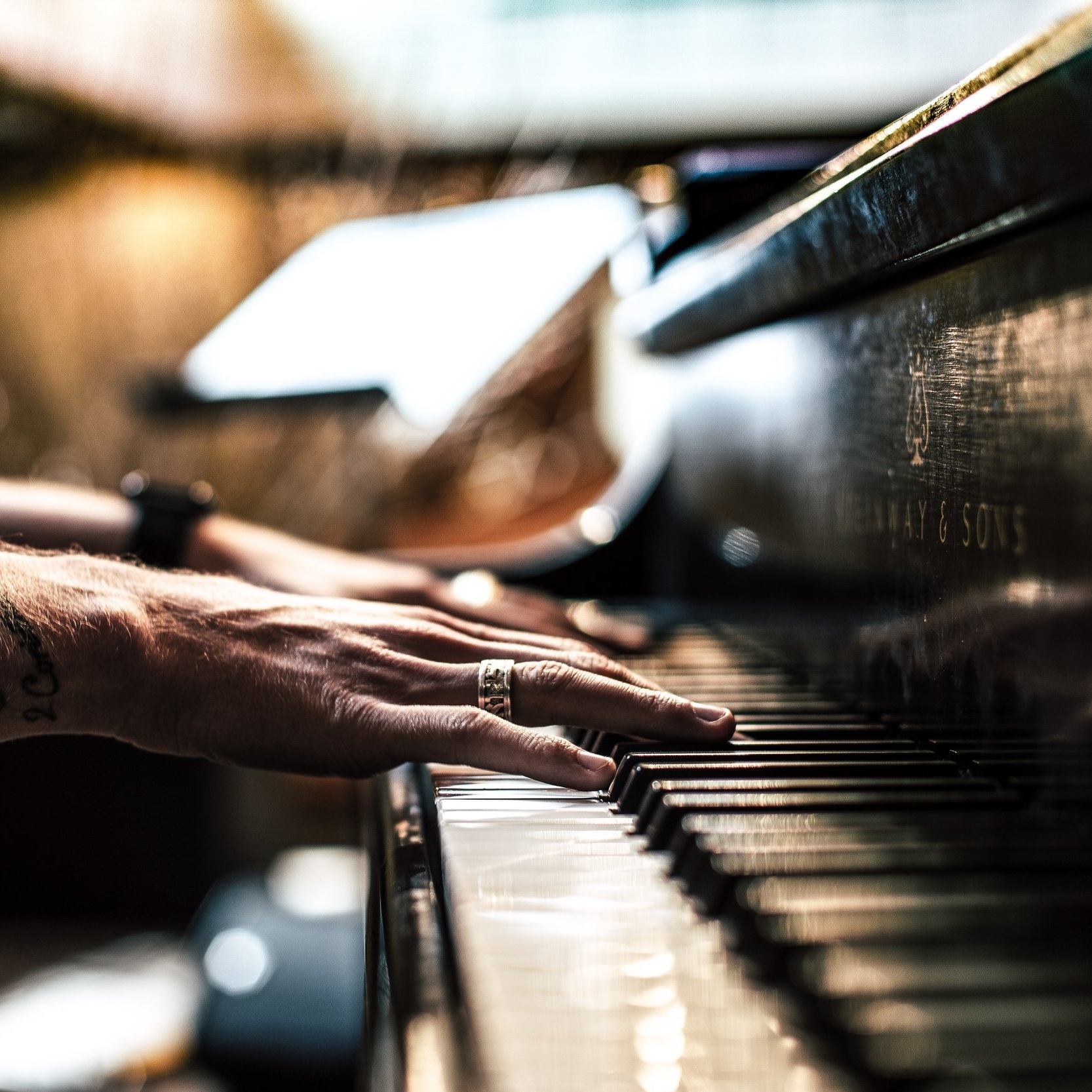 piano+gregory-hayes-740040-unsplash.jpg