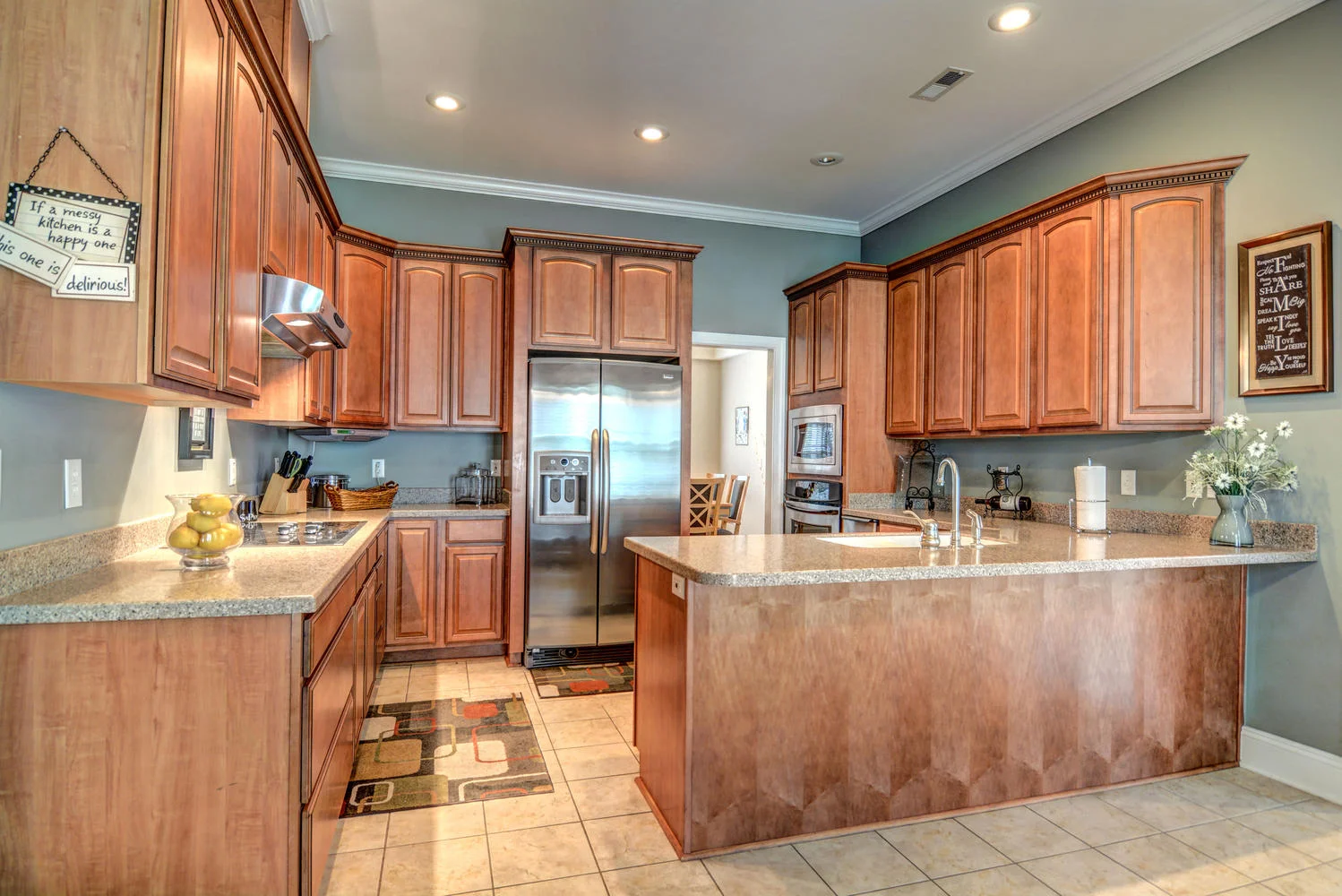 1050 Country Club Drive-large-010-26-DSC 6968 69 70-1499x1000-72dpi.jpg