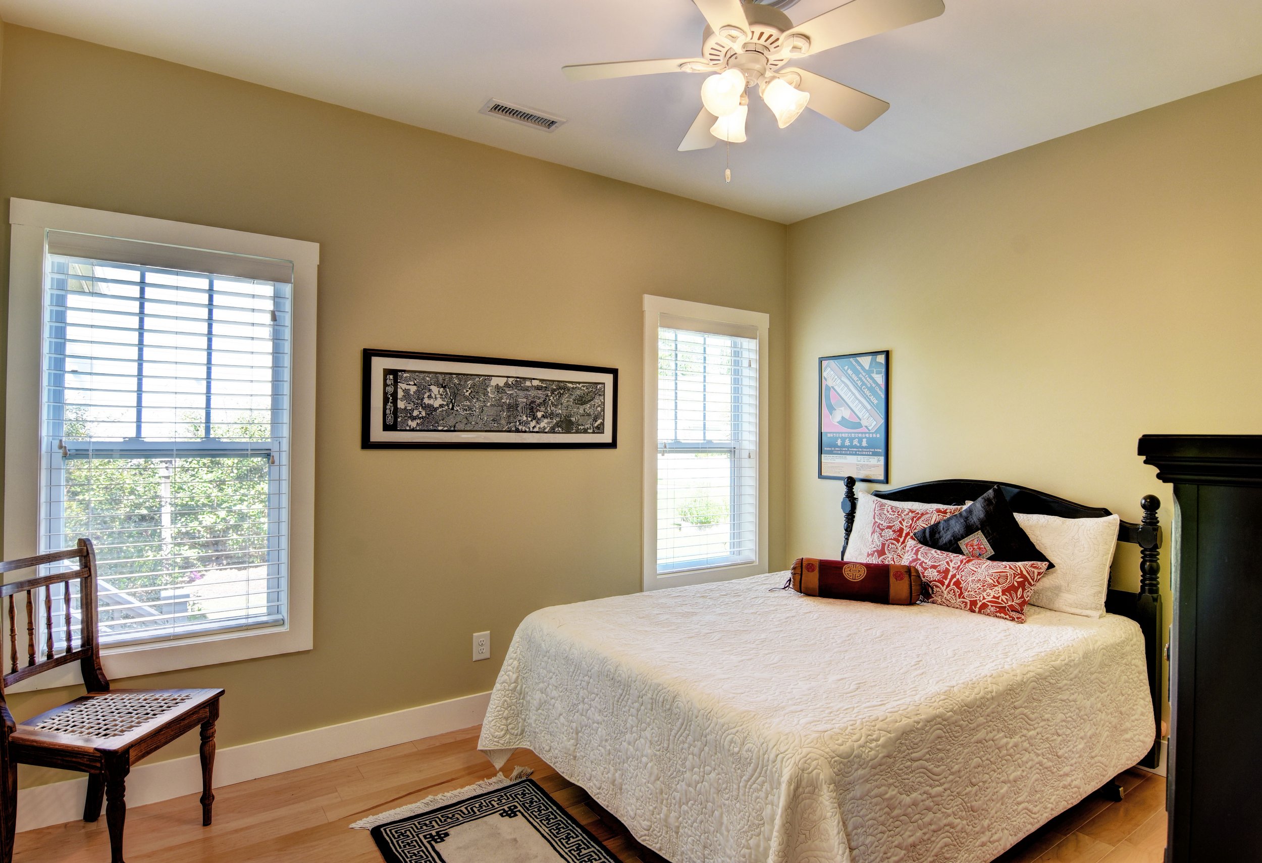 319 Hughes Cir Wilmington NC-print-015-24-Guest Bedroom Down-4200x2872-300dpi.jpg