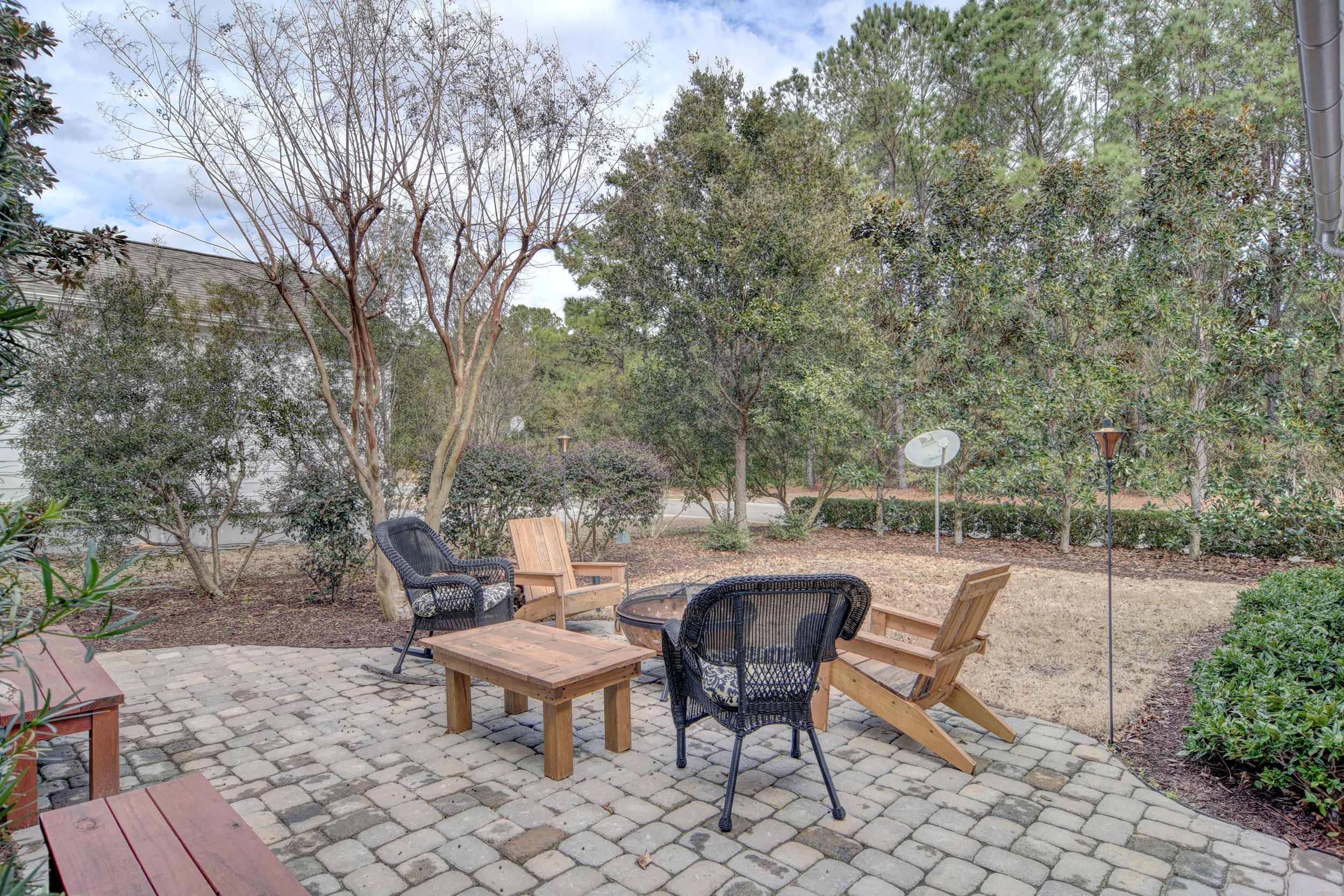 1037 Anchors Bend Way-print-030-28-Back Yard-4200x2803-300dpi.jpg