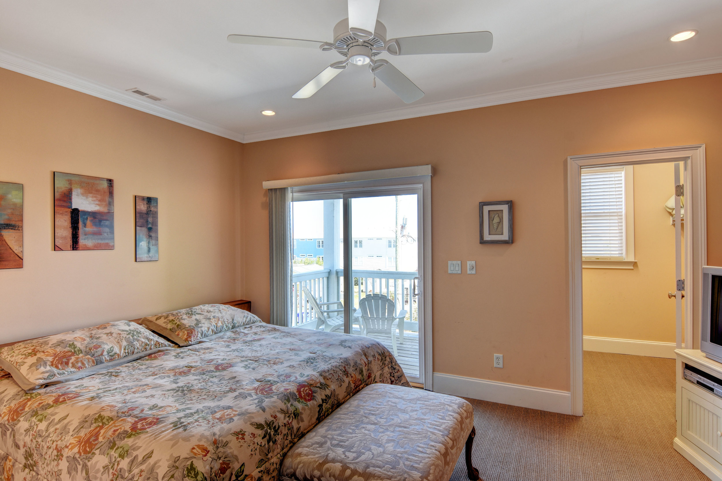 1514 Bowfin Lane Unit 2-print-013-19-Master Suite view 1-4200x2803-300dpi.jpg