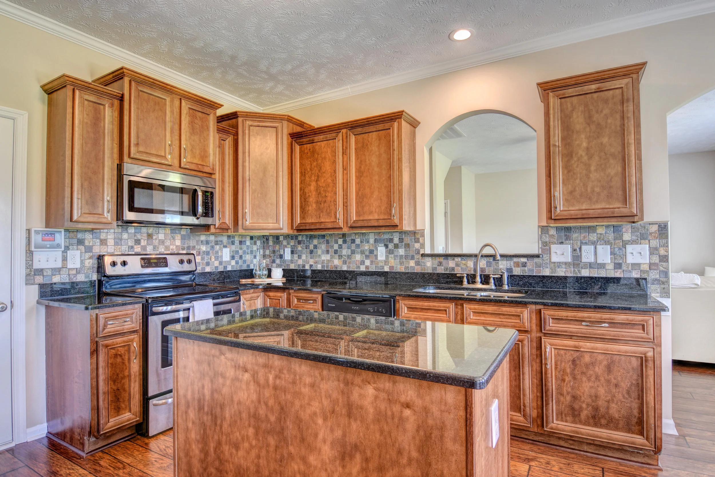 306 Crockett Ridge Ct W-print-013-22-DSC 5990 1 2-4200x2800-300dpi.jpg