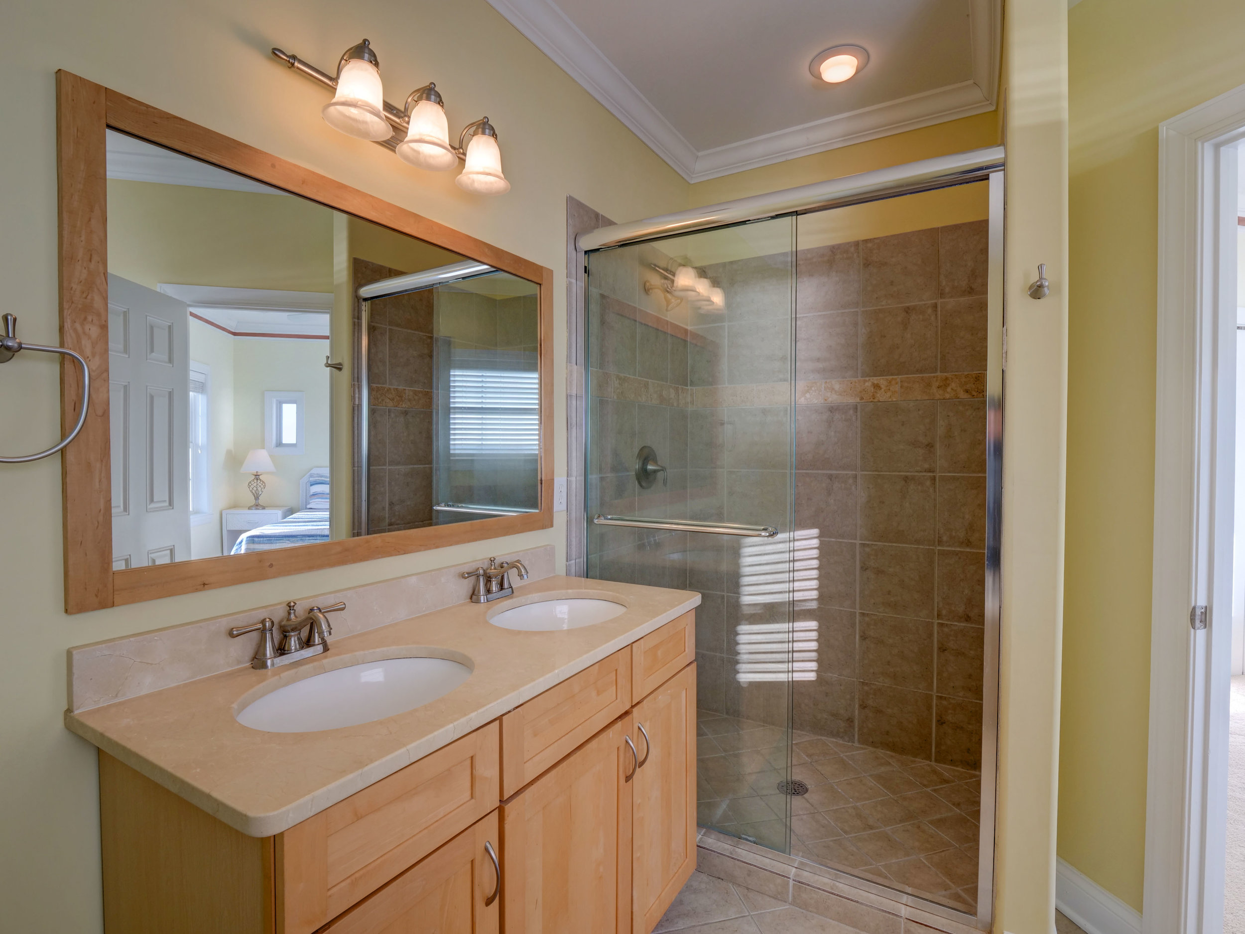 202 N Fort Fisher Blvd Unit 8-print-023-20-Master Bath vanity and tile-3710x2782-300dpi.jpg