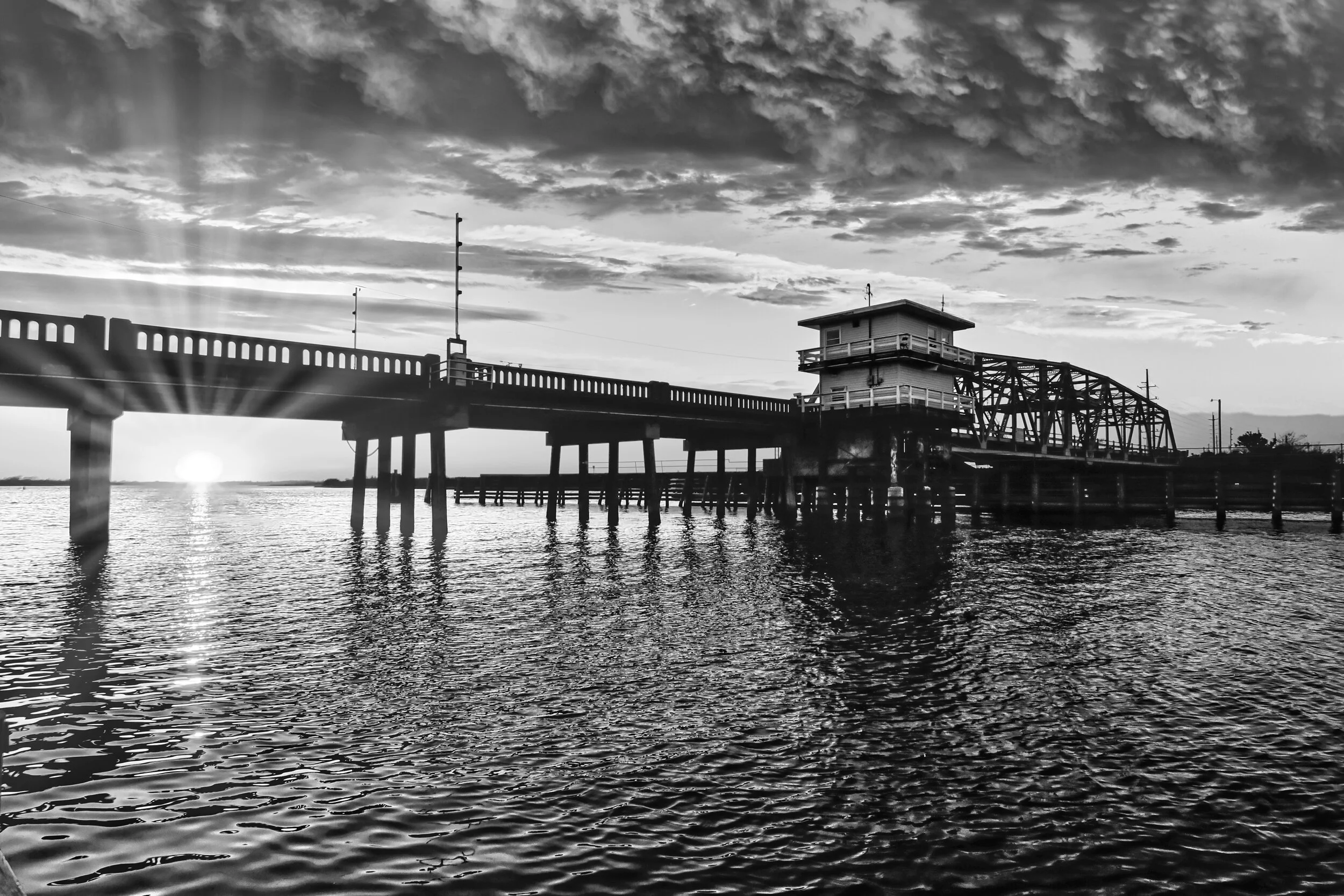 Swing Bridge 1 B:W 32x48.jpg