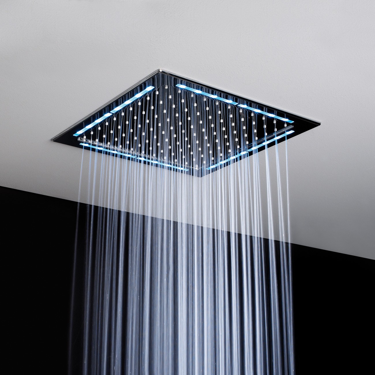 RS_Rogerseller_Cloud-Cover_Showers_Ceiling-Showers_Rainlight-Square_3200612_1.jpg