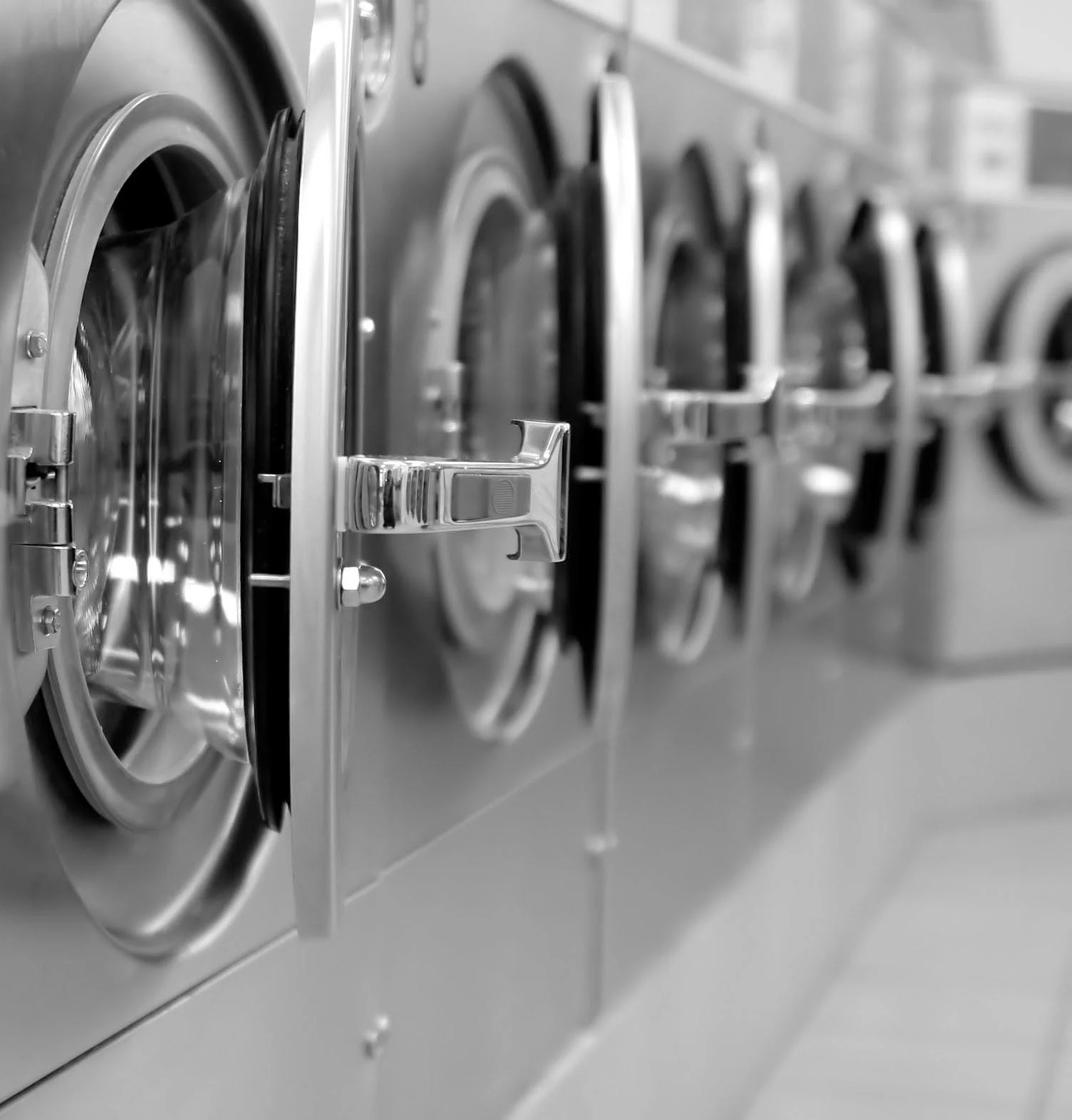 washing_bw.jpg
