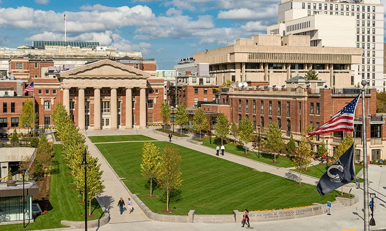 STONEMAN CENTENNIAL PARK AT BRIGHAM AND WOMEN'S HOSPITAL<br><br>