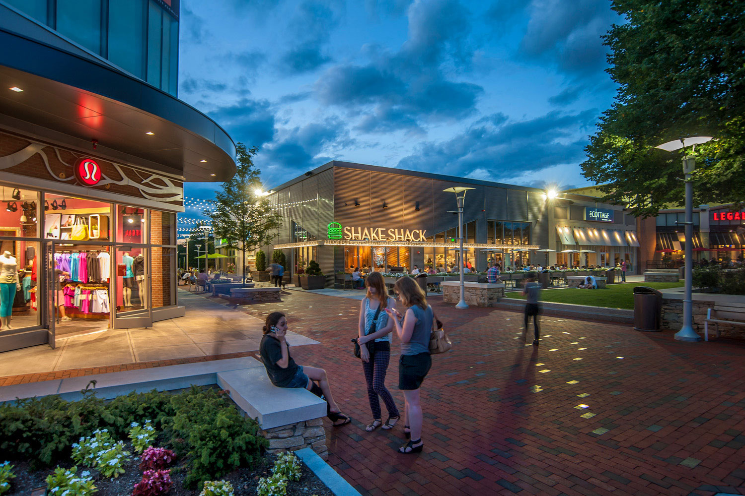 The Mall at Chestnut Hill is one of the best places to shop in Boston