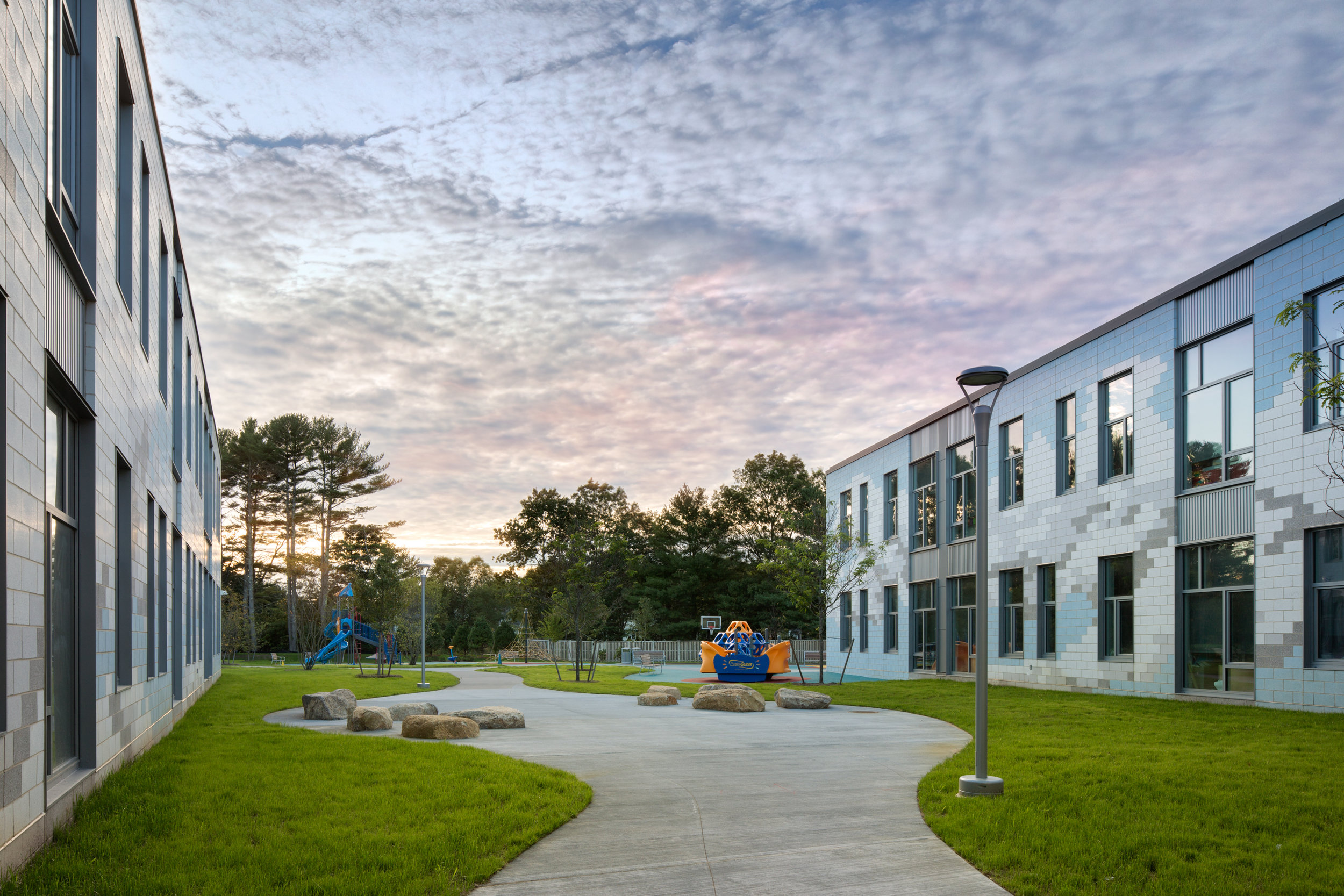  Carver Elementary School Courtyard (Photo by Ed Wonsek) 