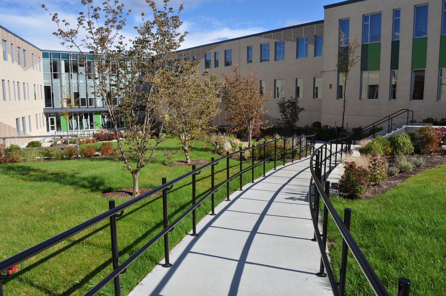 Dover High School Courtyard (photo by HMFH Architects)