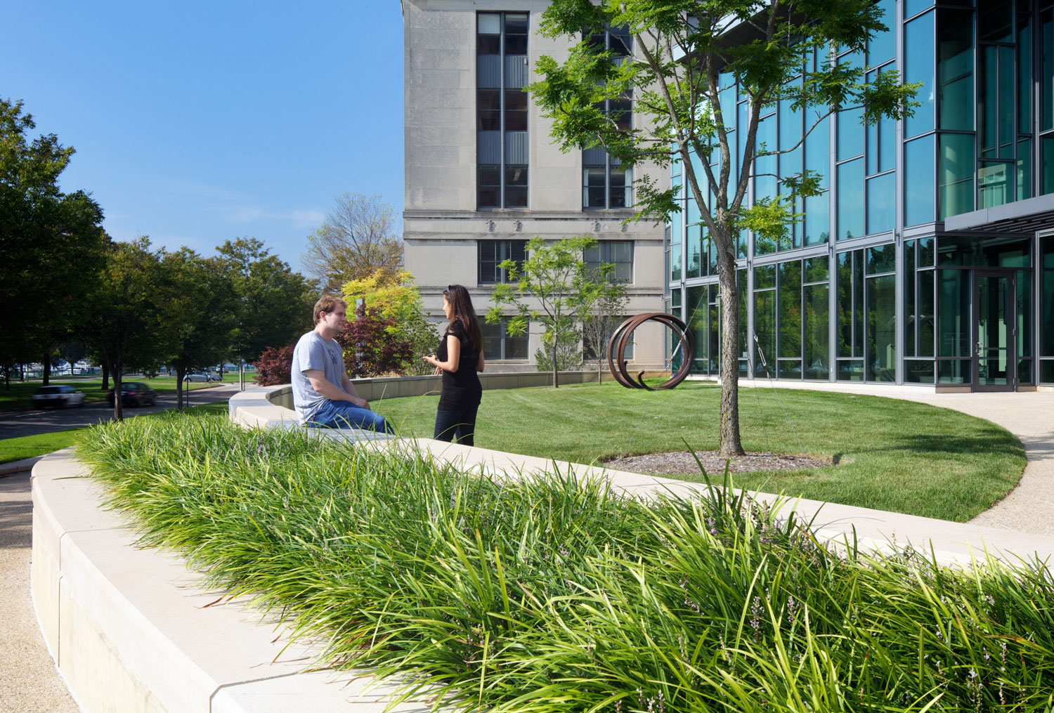 MIT SLOAN SCHOOL