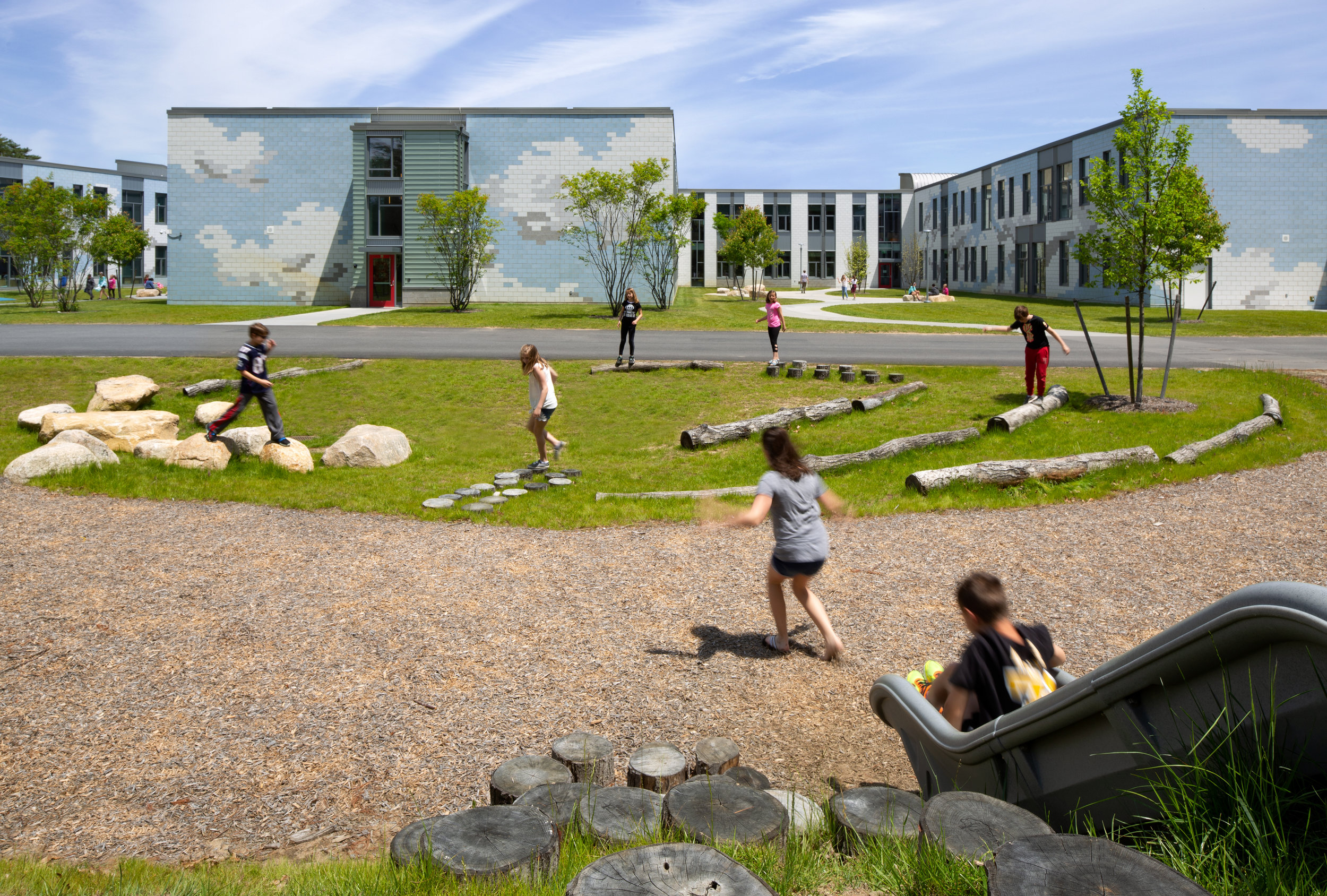  Nature Play Area at Carver Elementary School (Photo by Ed Wonsek) 