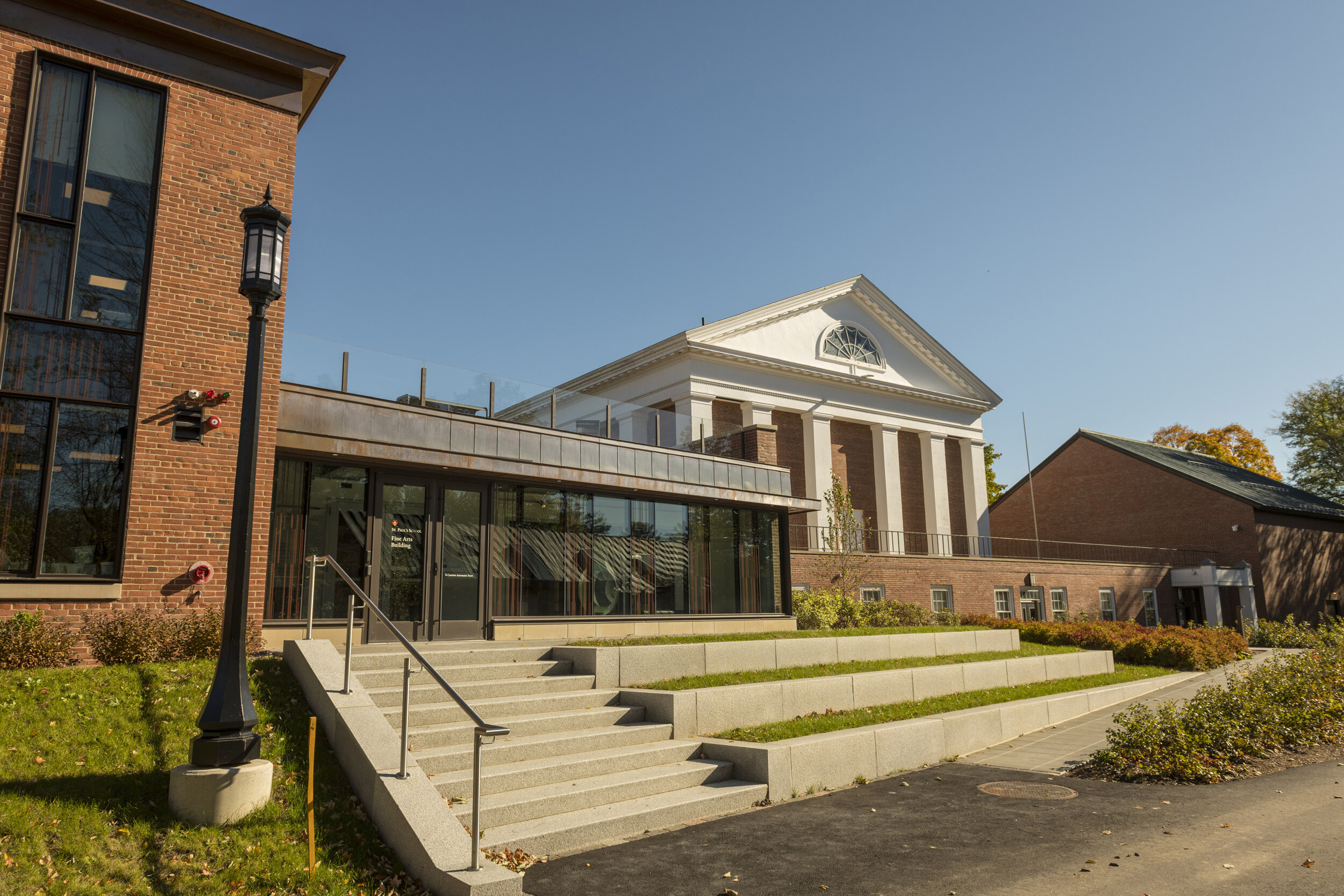  View of St. Paul’s School Arts Terrace at Moore Arts Loft (Photo by Peter Vanderwarker) 