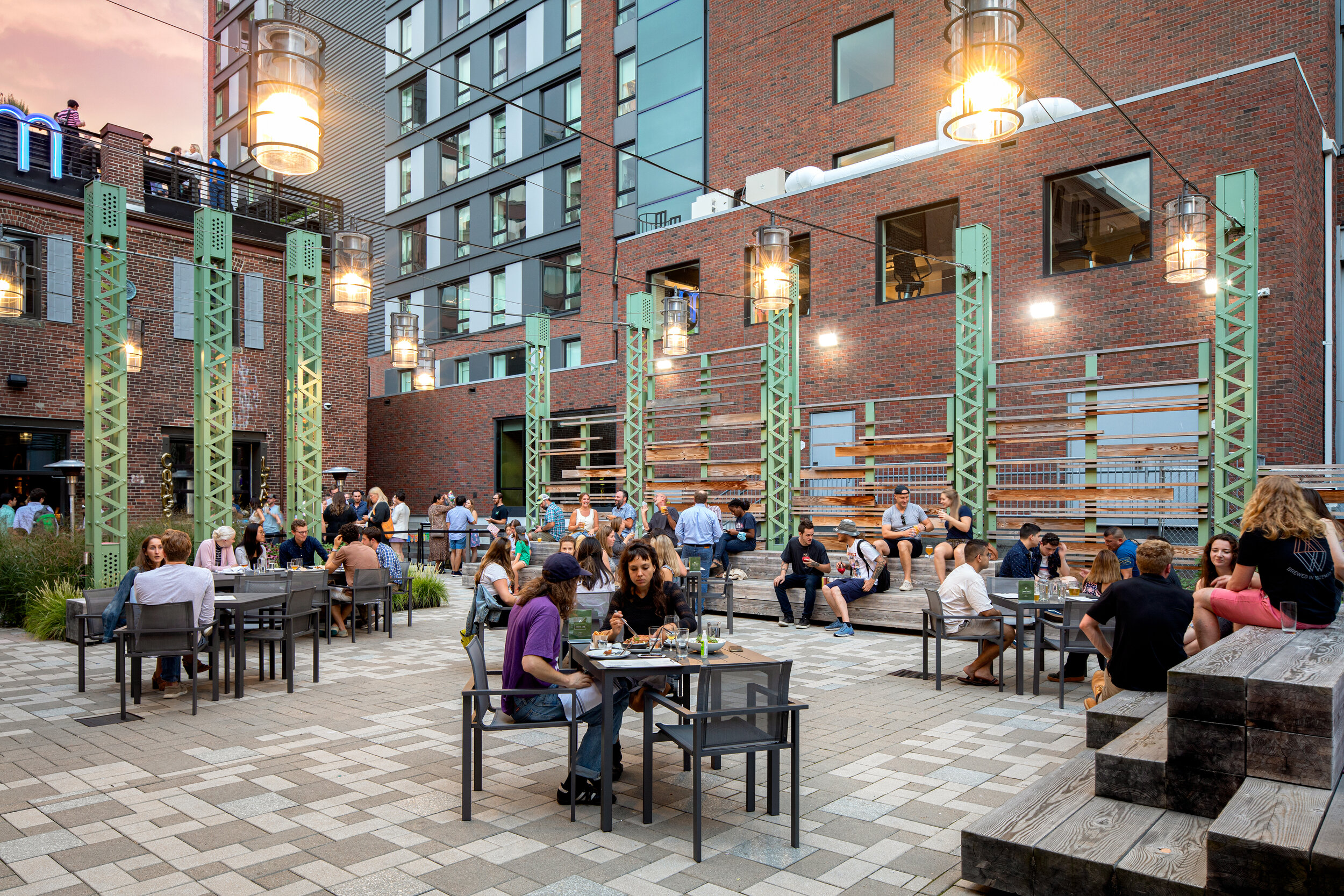  Lighting and Outdoor Seating at Thomson Place (Photo by Ed Wonsek) 