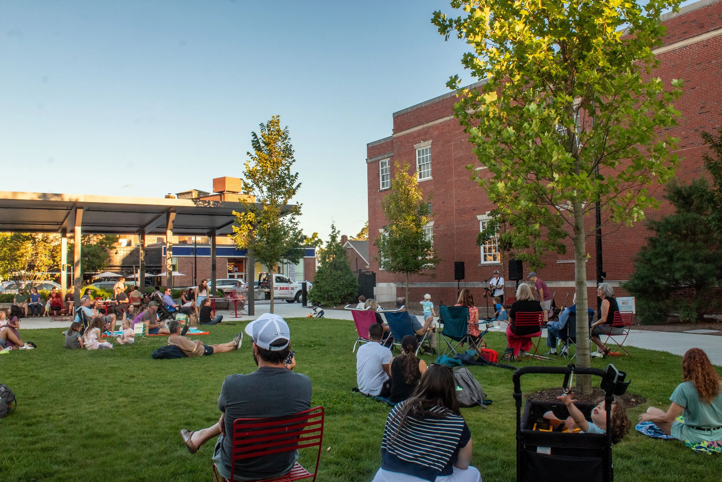 Dedham, MA - Dedham Town Green (2).jpg
