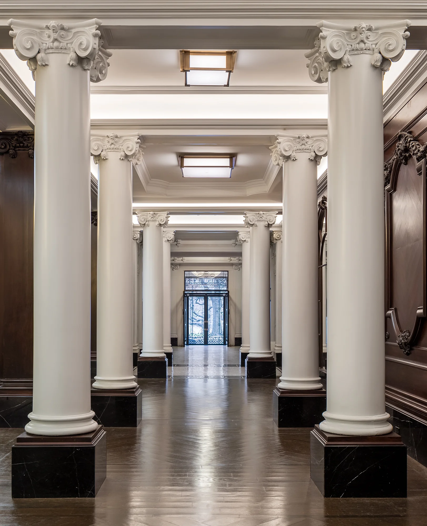 Chatsworth lobby 1.jpg