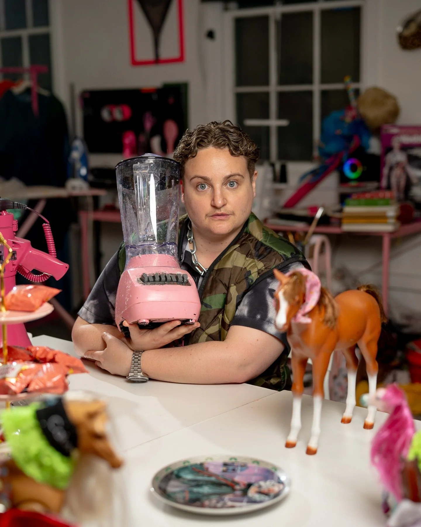 Two portraits of Bailey and his blender for the @anderson.collection.stanford 

I have been a huge fan of Bailey&rsquo;s work since seeing it back in 2018 in Ann Arbor, and was stoked to eventually meet him and make some portraits here in Stanford. W