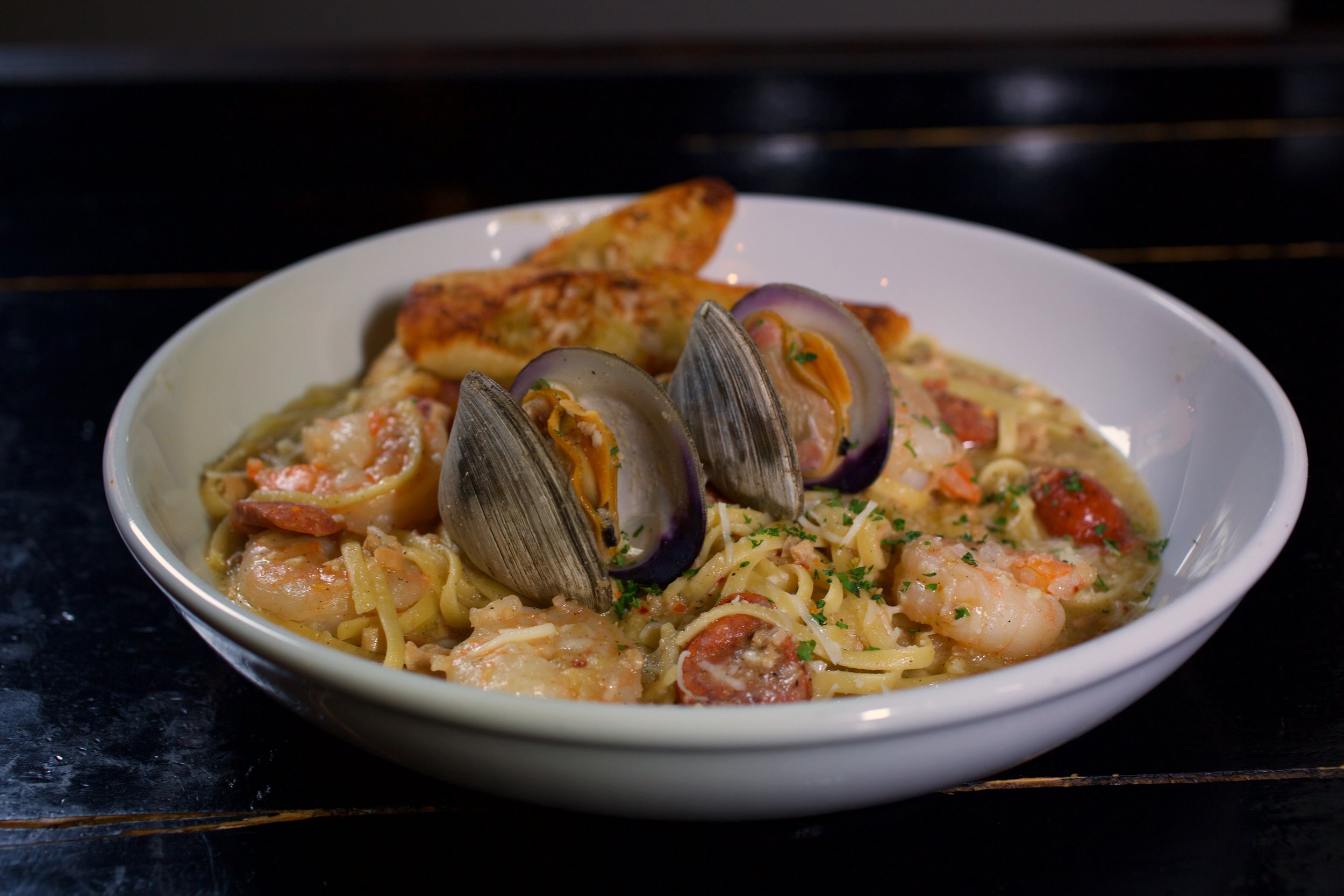 Seafood linguine.jpg