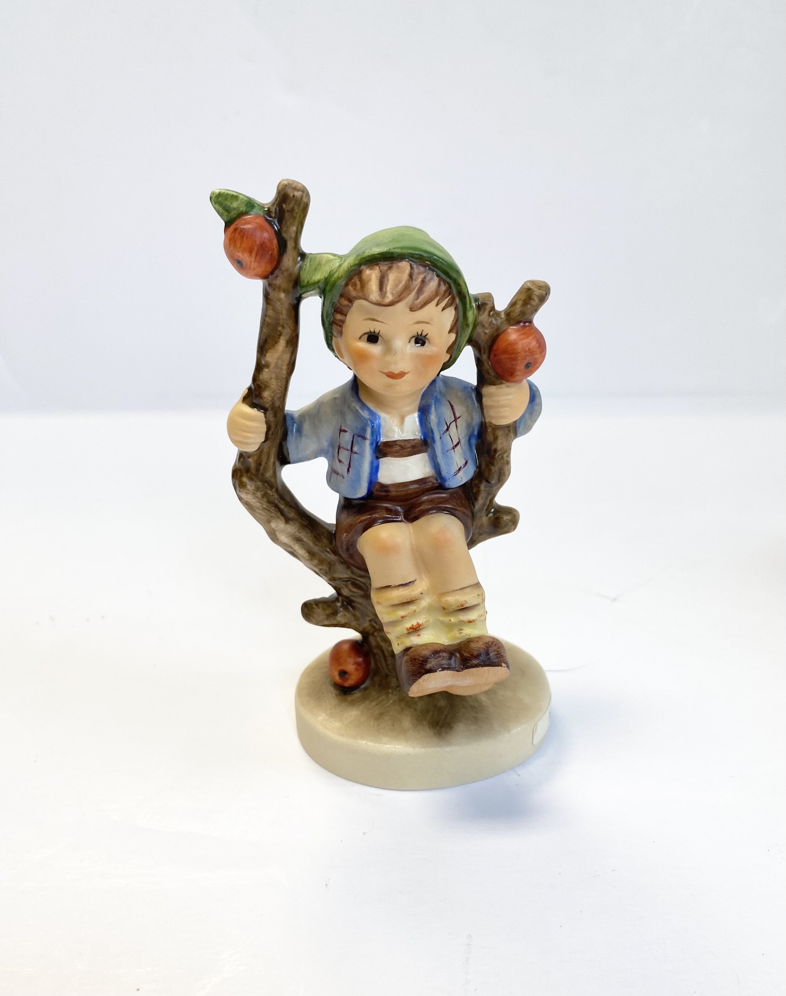 Hummel - Small Apple Tree Boy