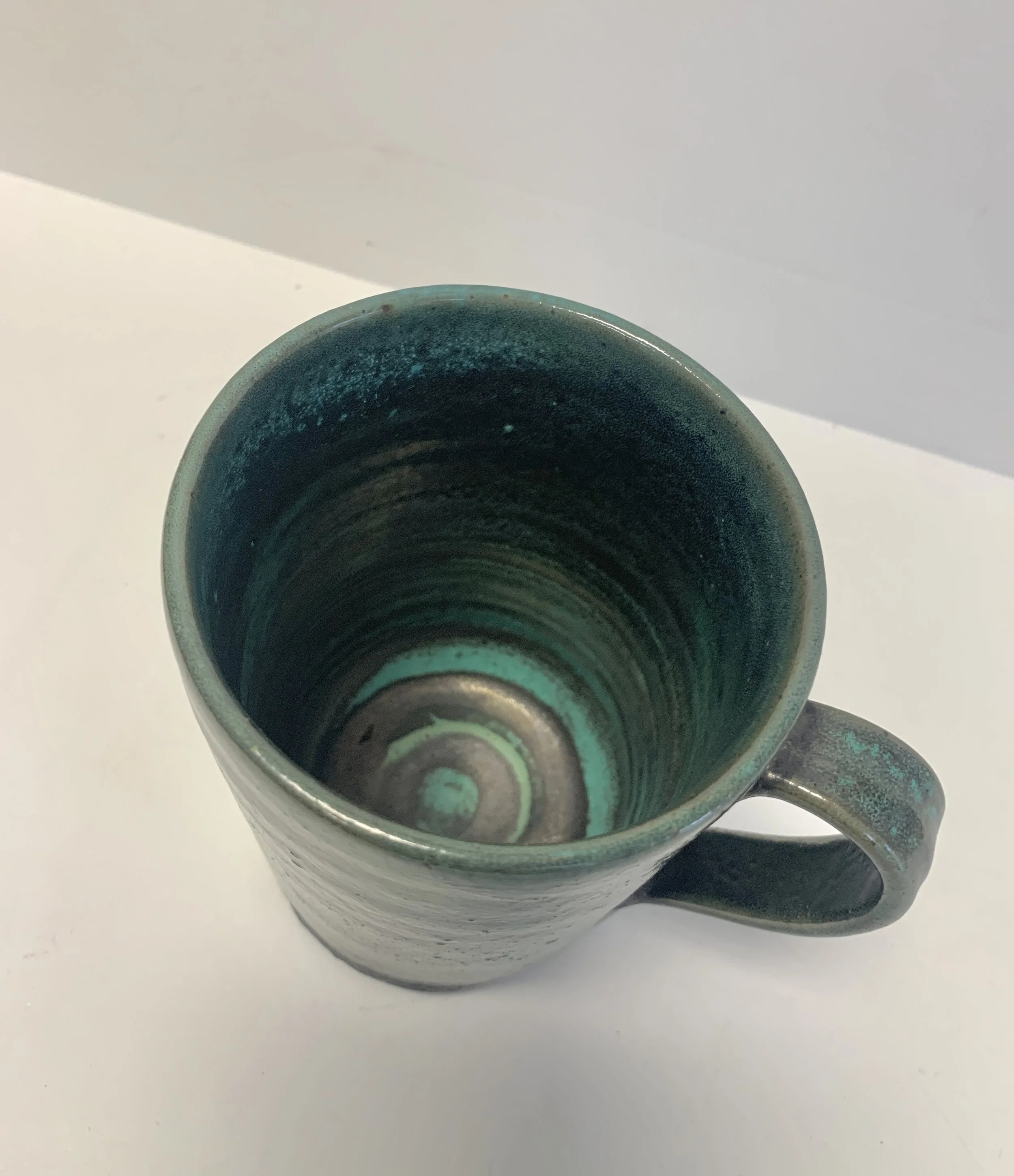 Deichmann large Mug (inside).jpg