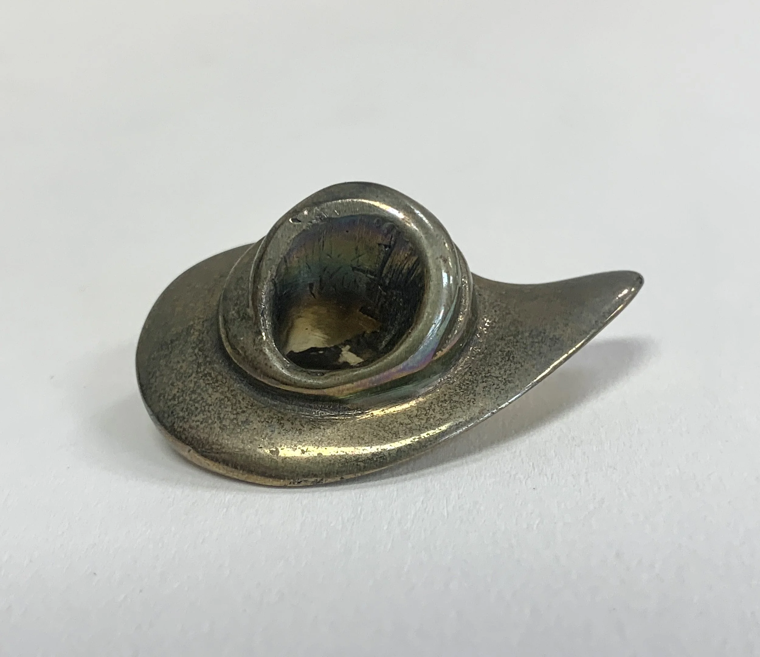 Maryon Kantaroff - Signed Abstract Sculptural Pendant
