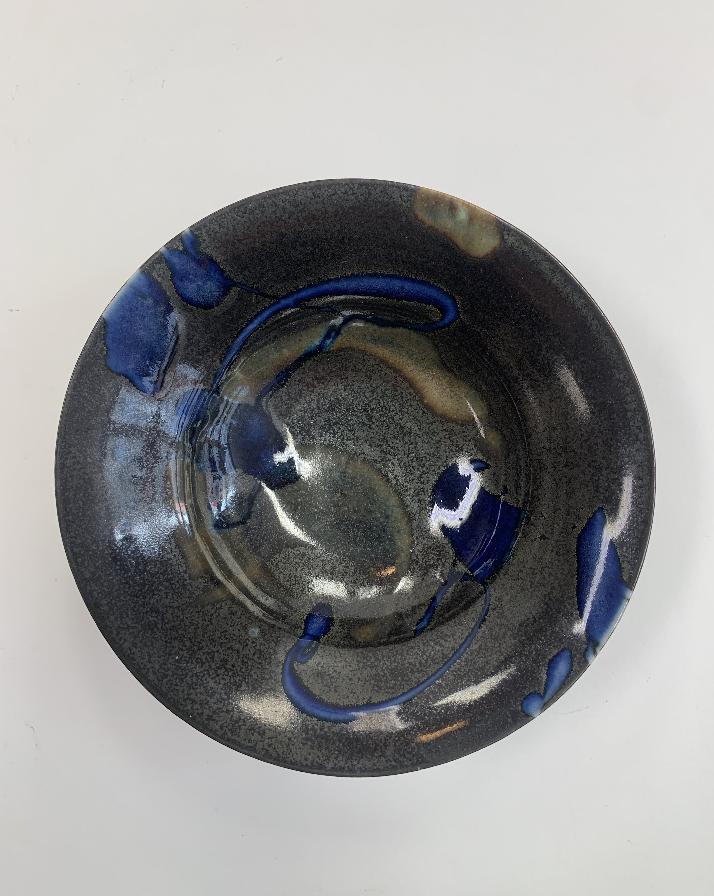 Kayo O-Young - Shallow Footed Bowl,.jpg