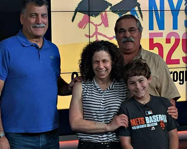 It was Keith Hernandez, the Mets announcer, left, who told Dante Sasso, above with his parents, Charlotte and Bruce, that he’d won.