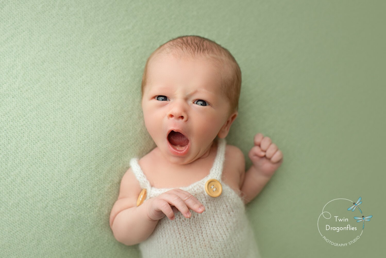 newborn-baby-photography-11..jpg