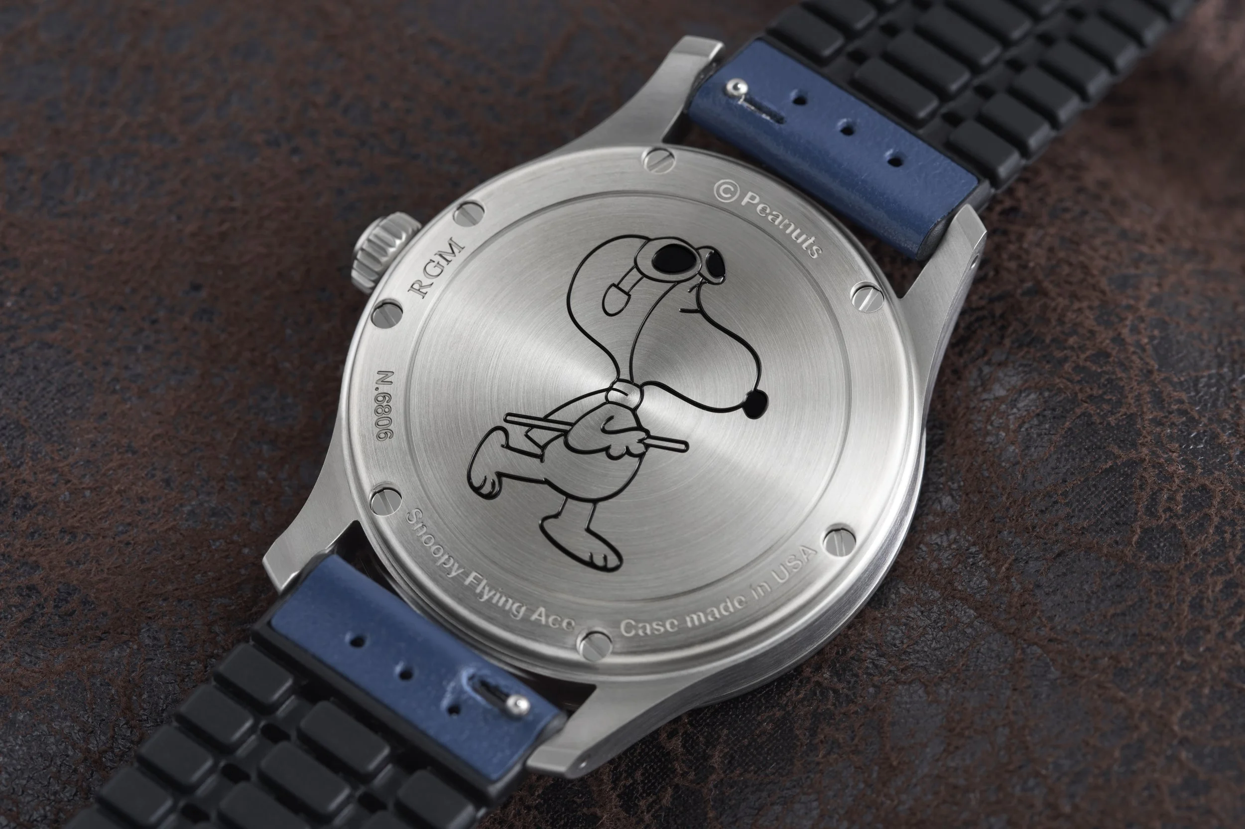 RGM_Snoopy_Blue_05.jpg