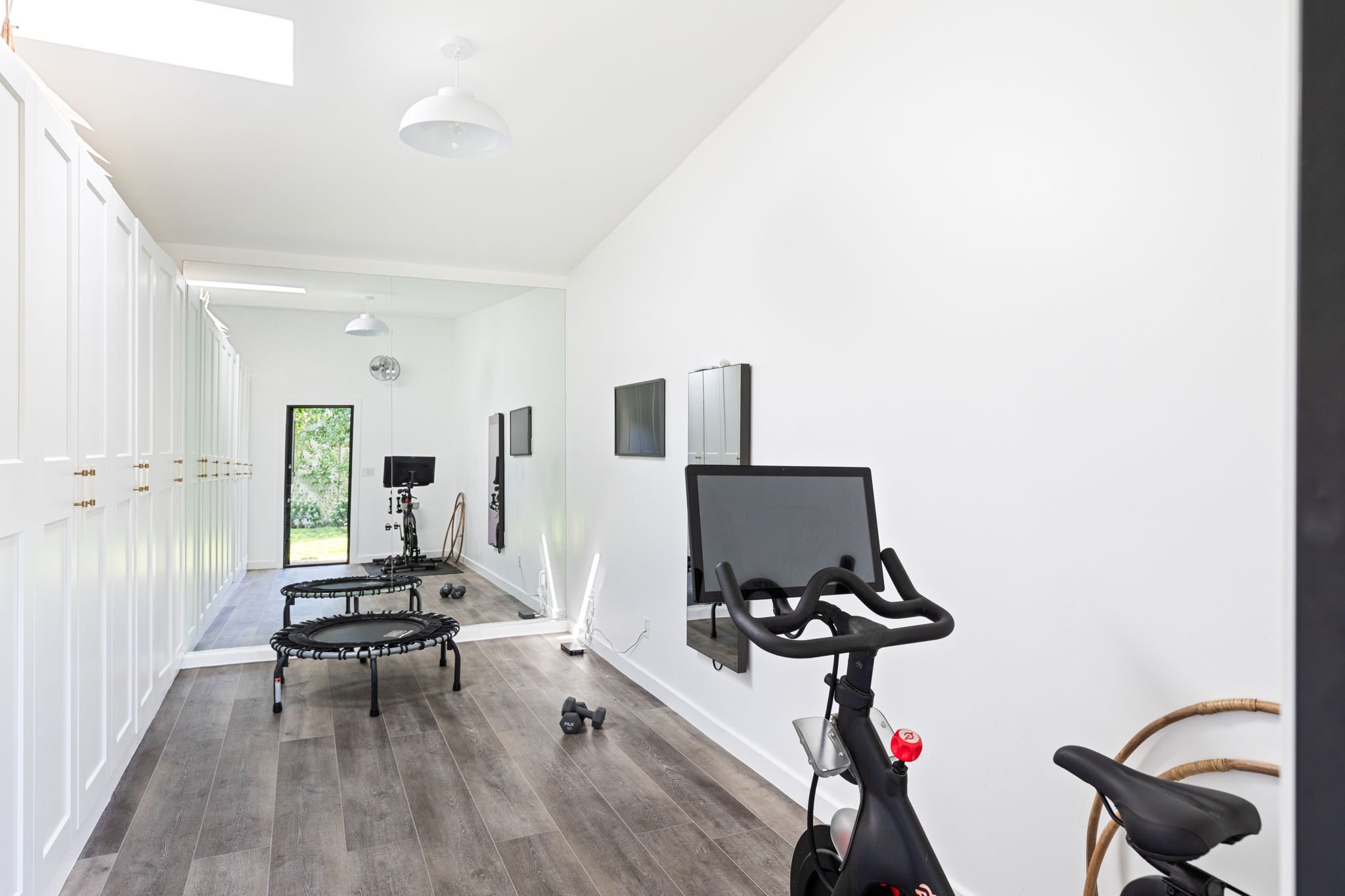81-web-or-mls-548-s-van-ness-ave.jpg