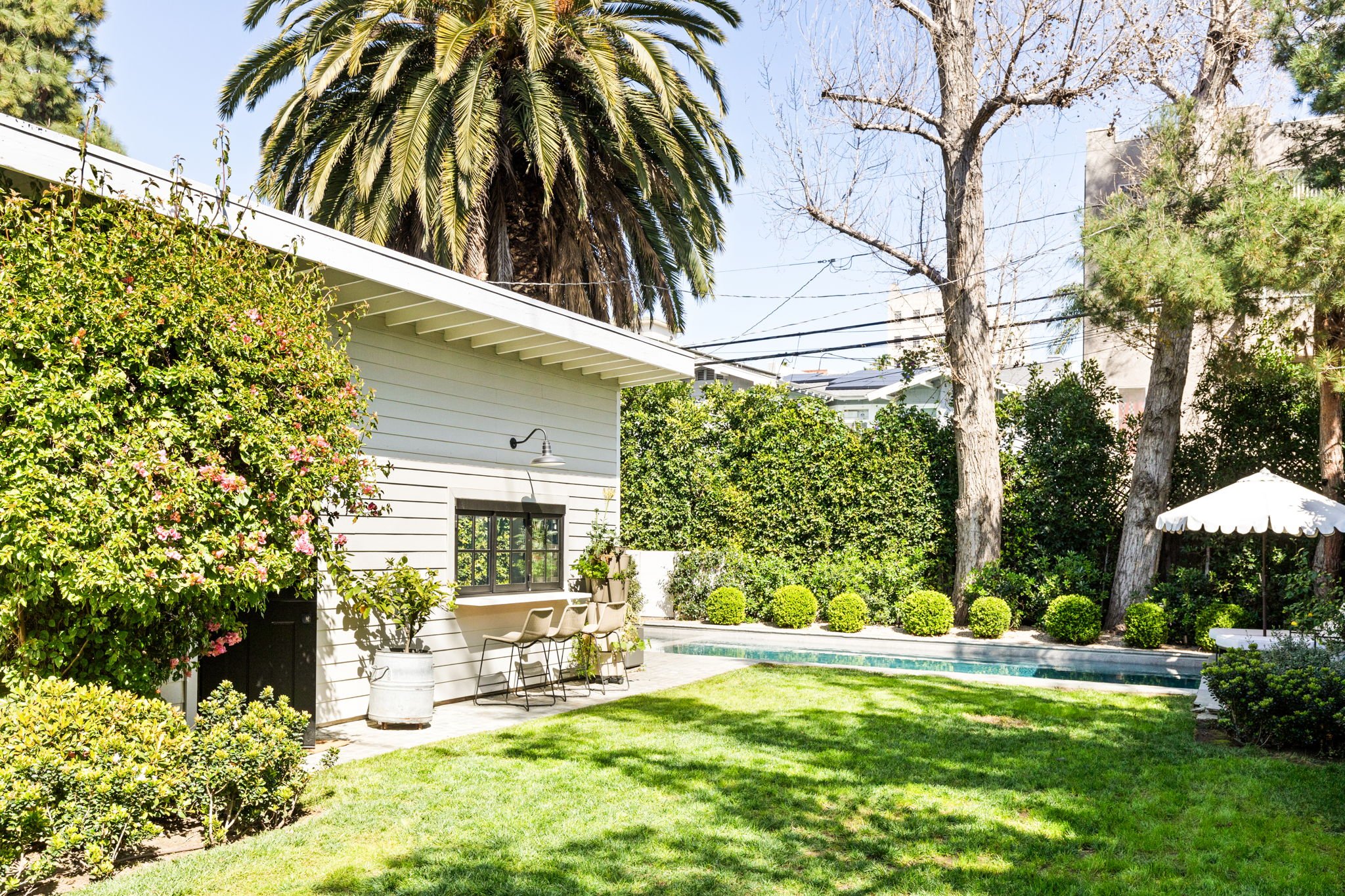 97-web-or-mls-548-s-van-ness-ave.jpg