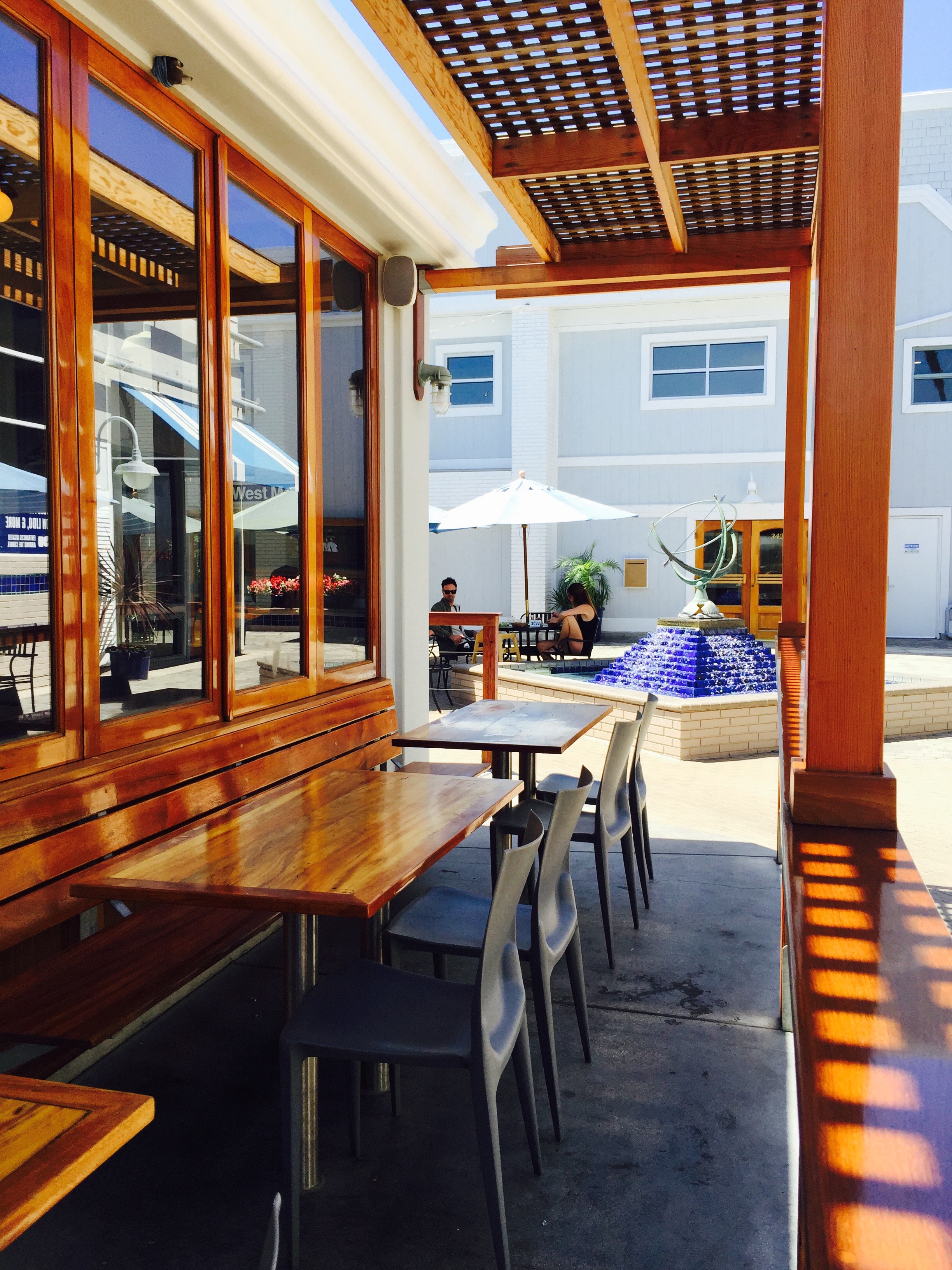 Simple decor, inside or outside. After a day on the beach we love to come here and relax outside with our favorite fish tacos.