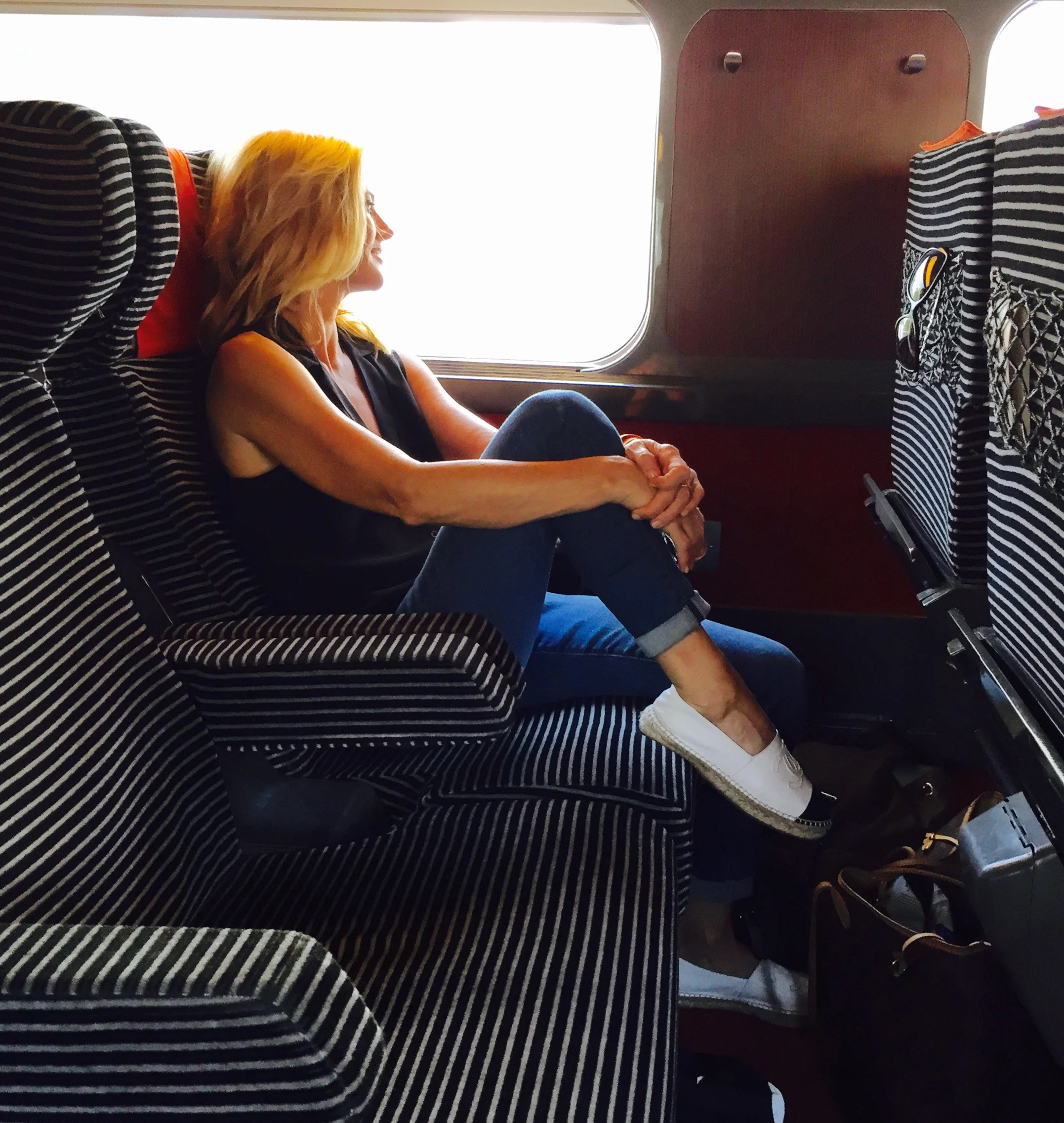Be the girl on a train