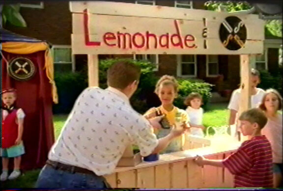 Lemonade stand2.jpg