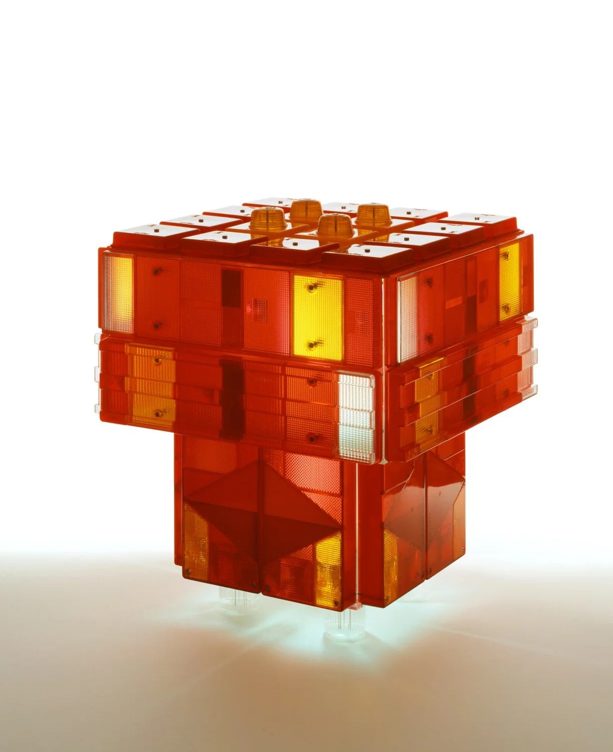 tail_light-mk2anglealiweb.jpg