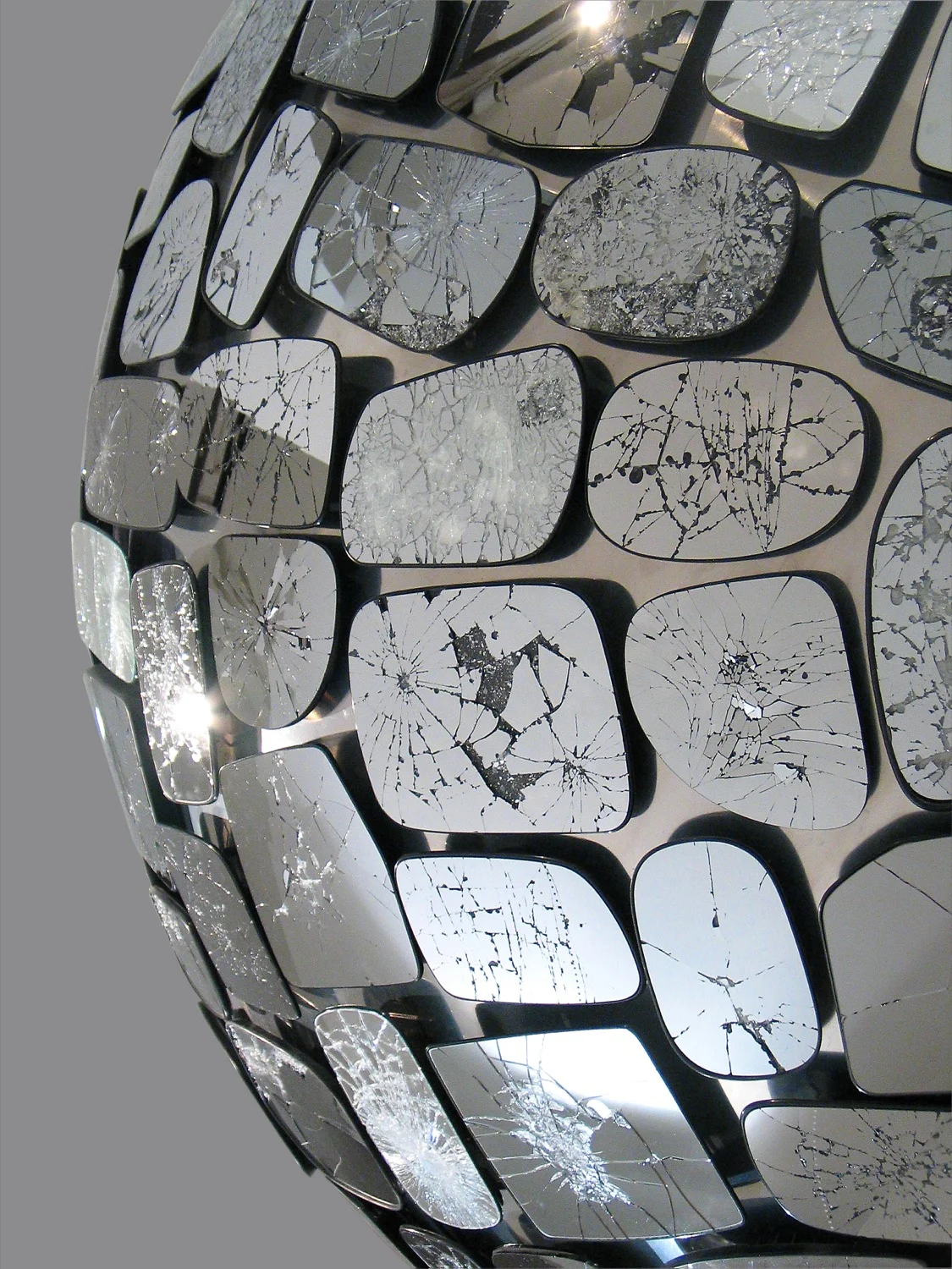 mirrorball-detail1-press_copy.jpg