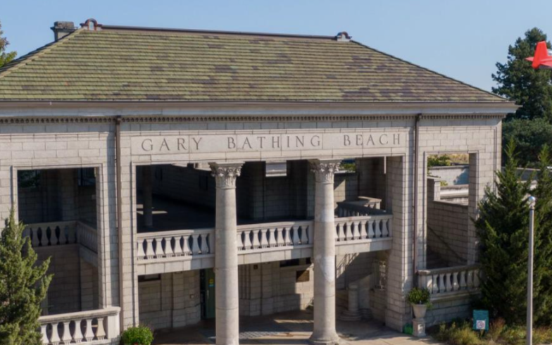 THE COMPLETE WORKS OF WILLIAM SHAKESPEARE (ABRIDGED):  Aquatorium, Miller Beach