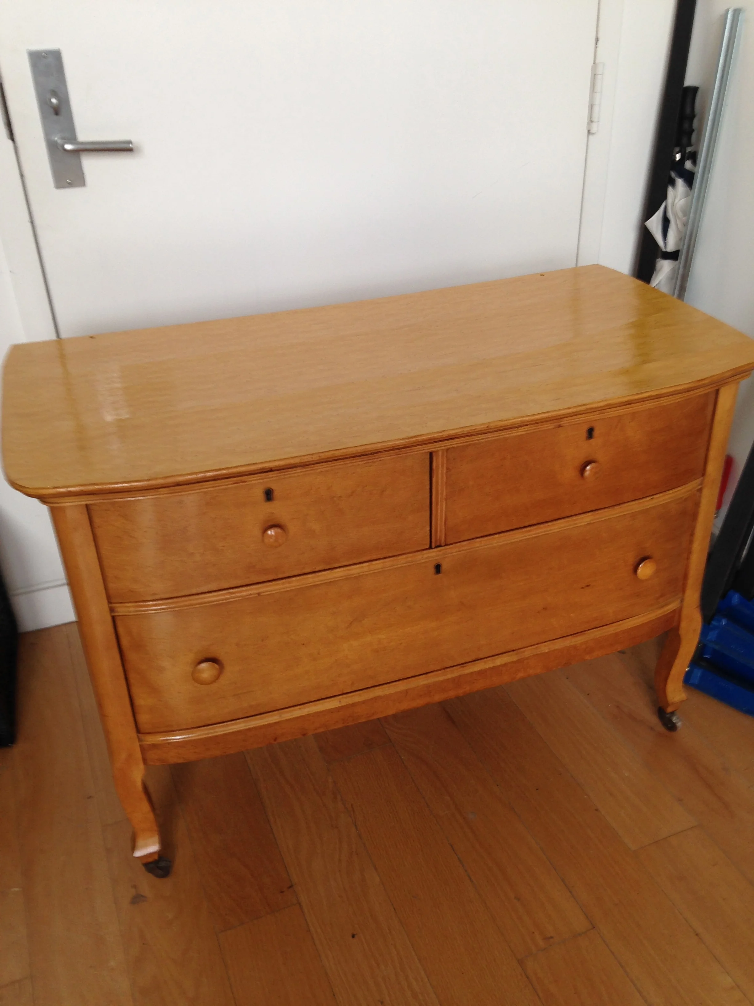 faux birds eye maple top 